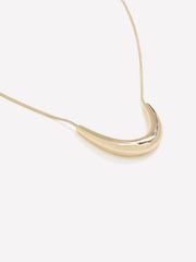 Short Necklace with Metal Pendant rw&co On Sale