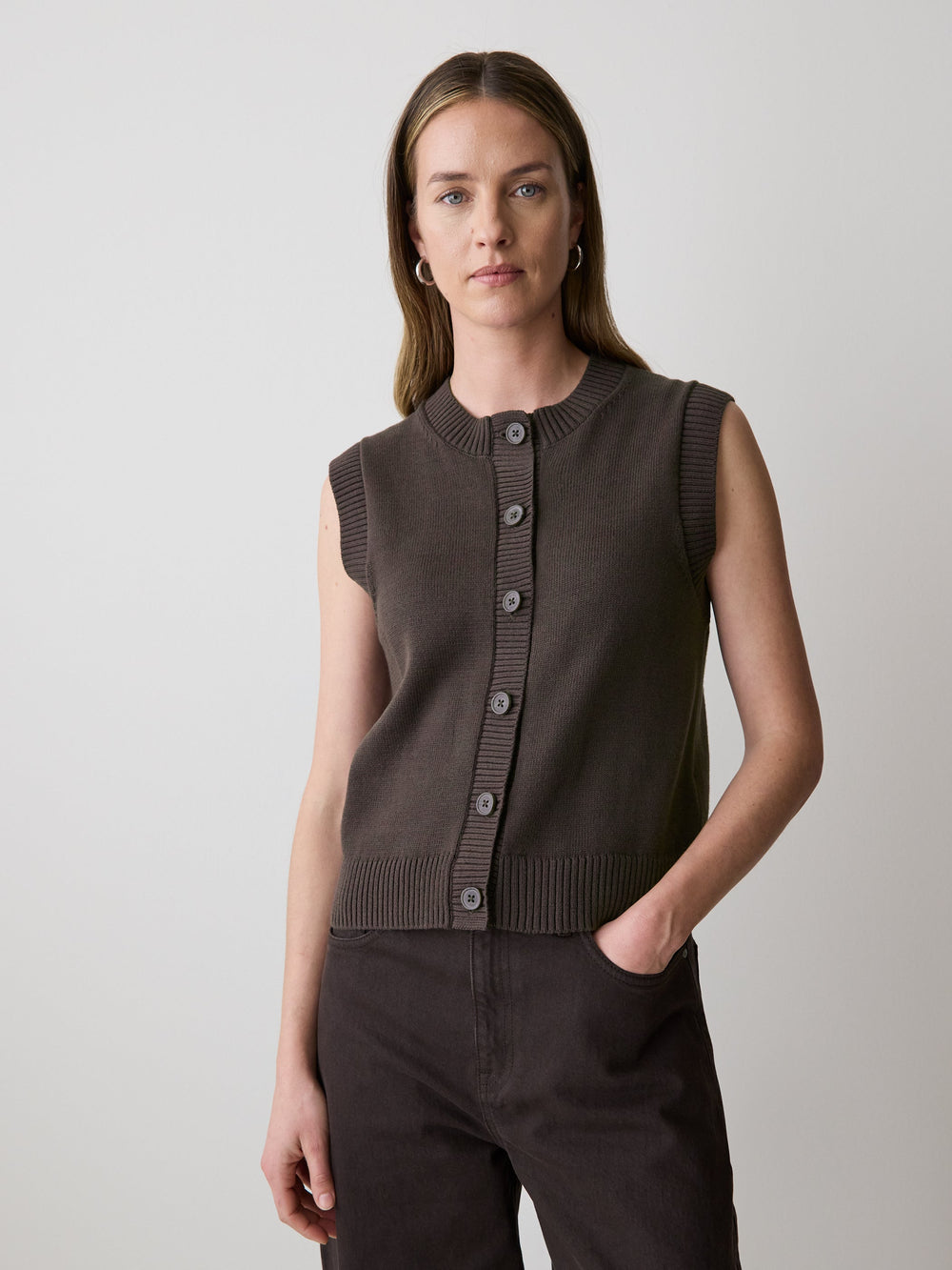 Sleeveless Crew-Neck Sweater Vest rw&co Special Promo Price