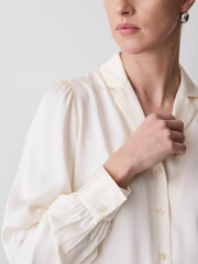Long-Sleeve Buttoned-Down Fluid Blouse rw&co On Sale