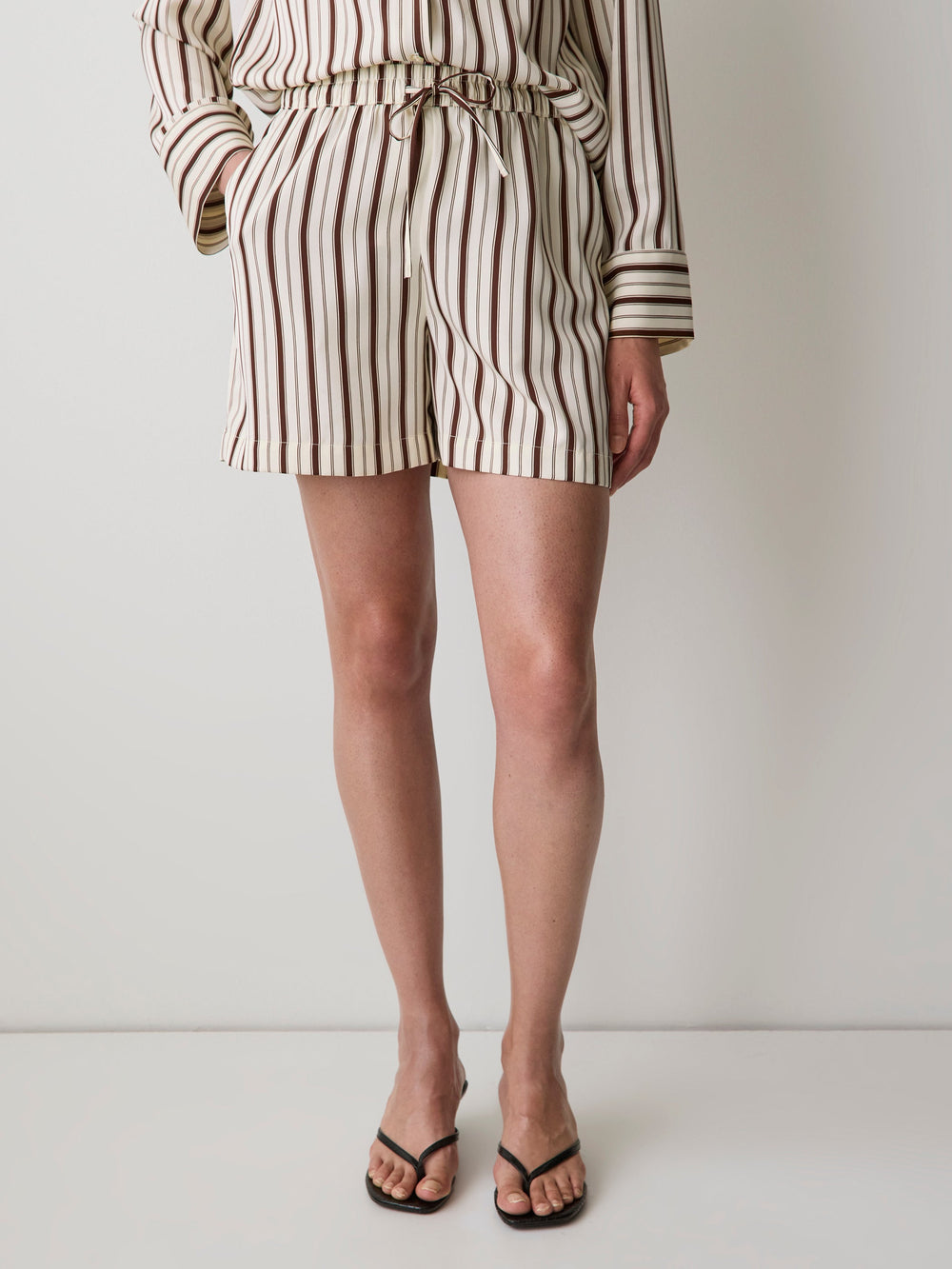 Striped Mid-Rise Pull-On Short rw&co Limited Time Discount
