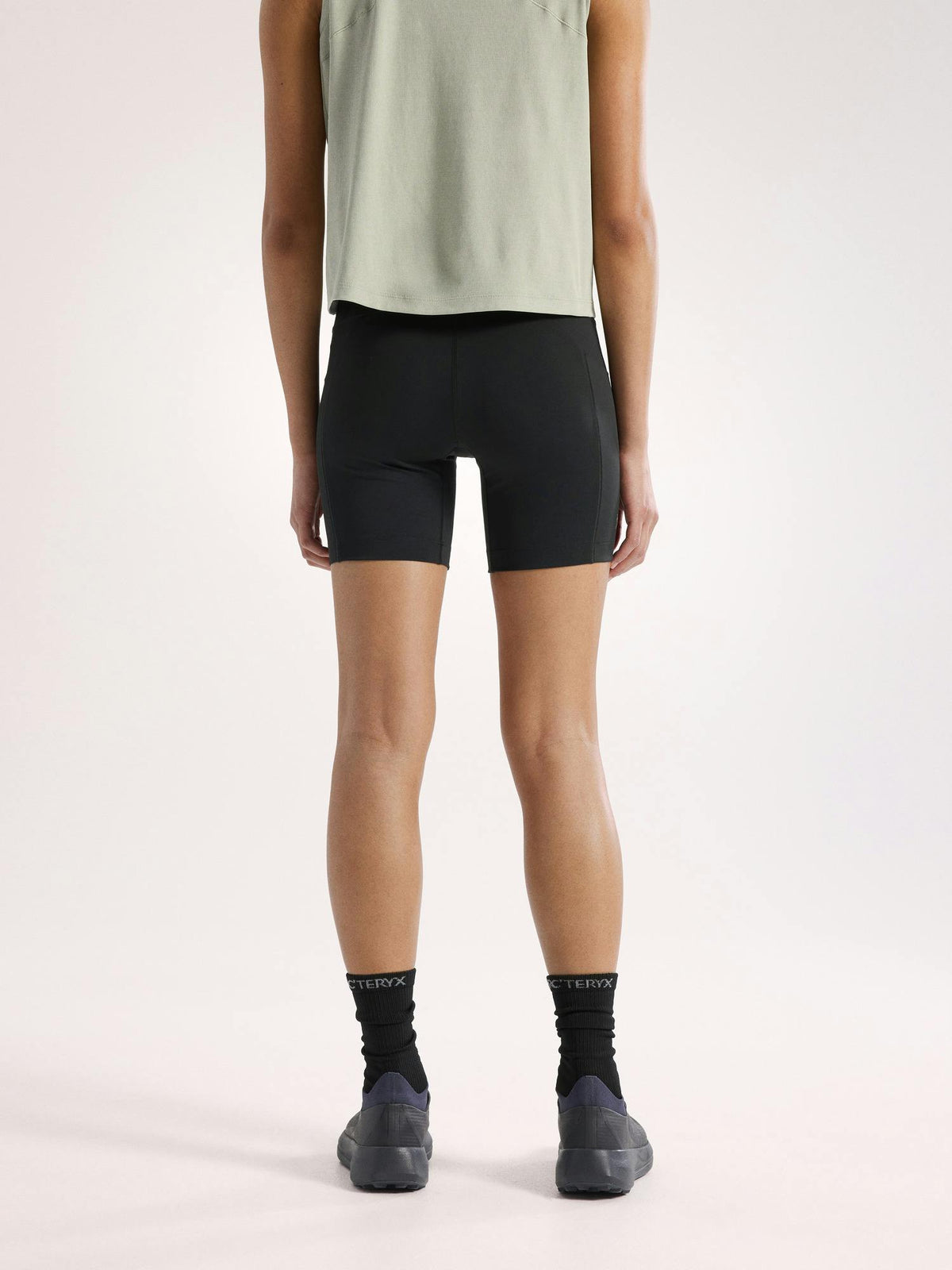Arcteryx Essent High-Rise Utility Short 6" Women's