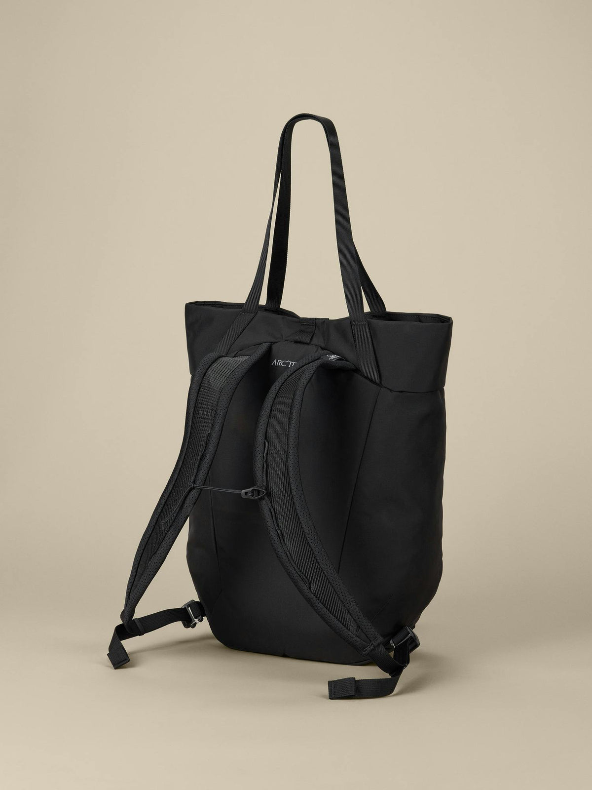 Arcteryx Axios 20 Tote