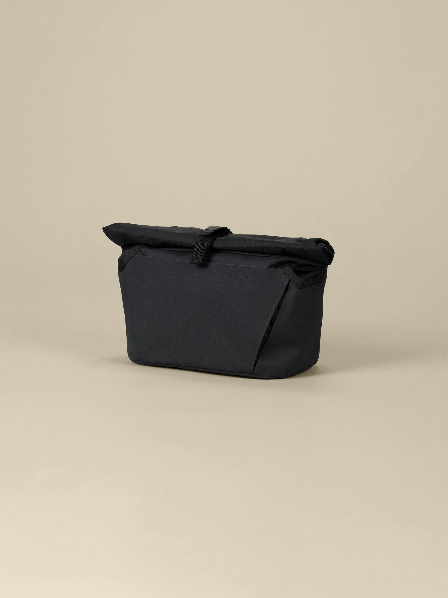 Arcteryx Ion Chalk Bucket