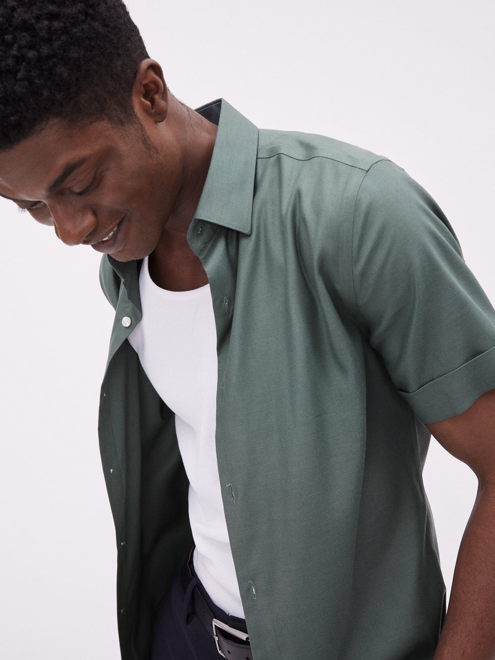 Slim Fit Performance Short Sleeve Shirt rw&co Great Value Deal