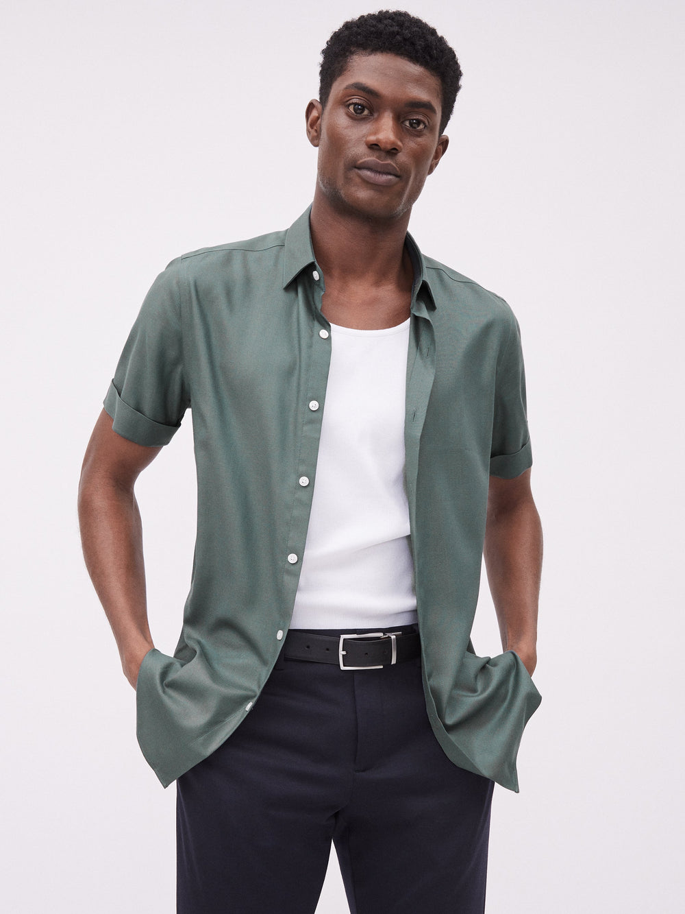 Slim Fit Performance Short Sleeve Shirt rw&co Great Value Deal