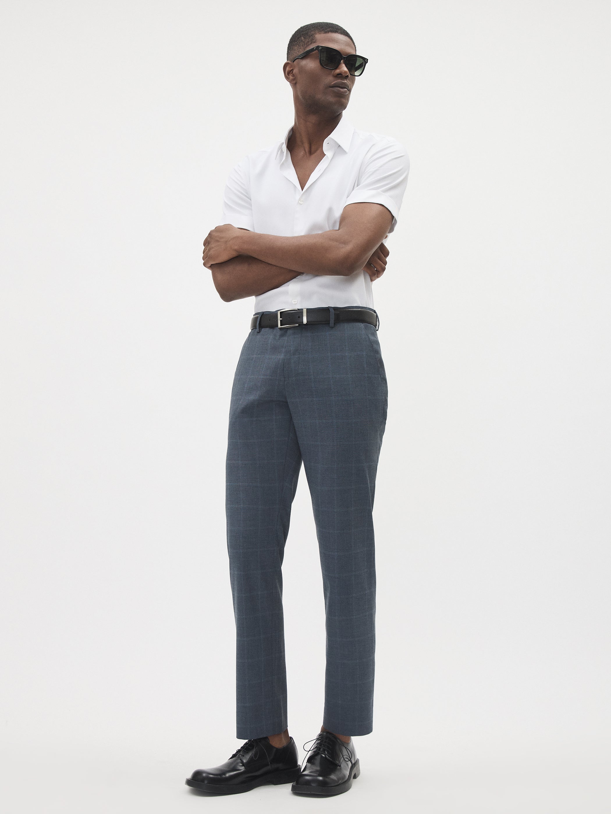Slim Fit Performance Short Sleeve Shirt rw&co Great Value Deal