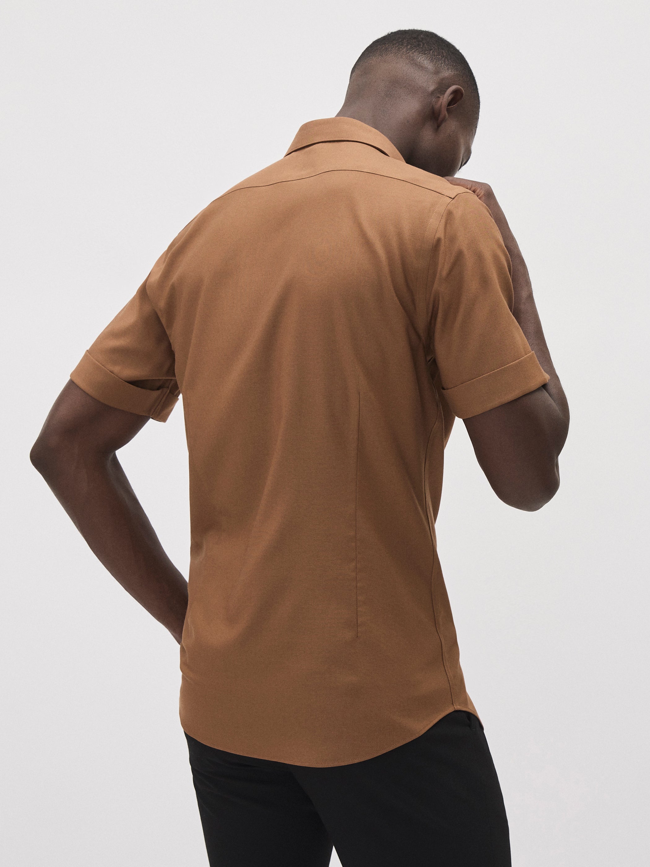 Slim Fit Performance Short Sleeve Shirt rw&co Great Value Deal