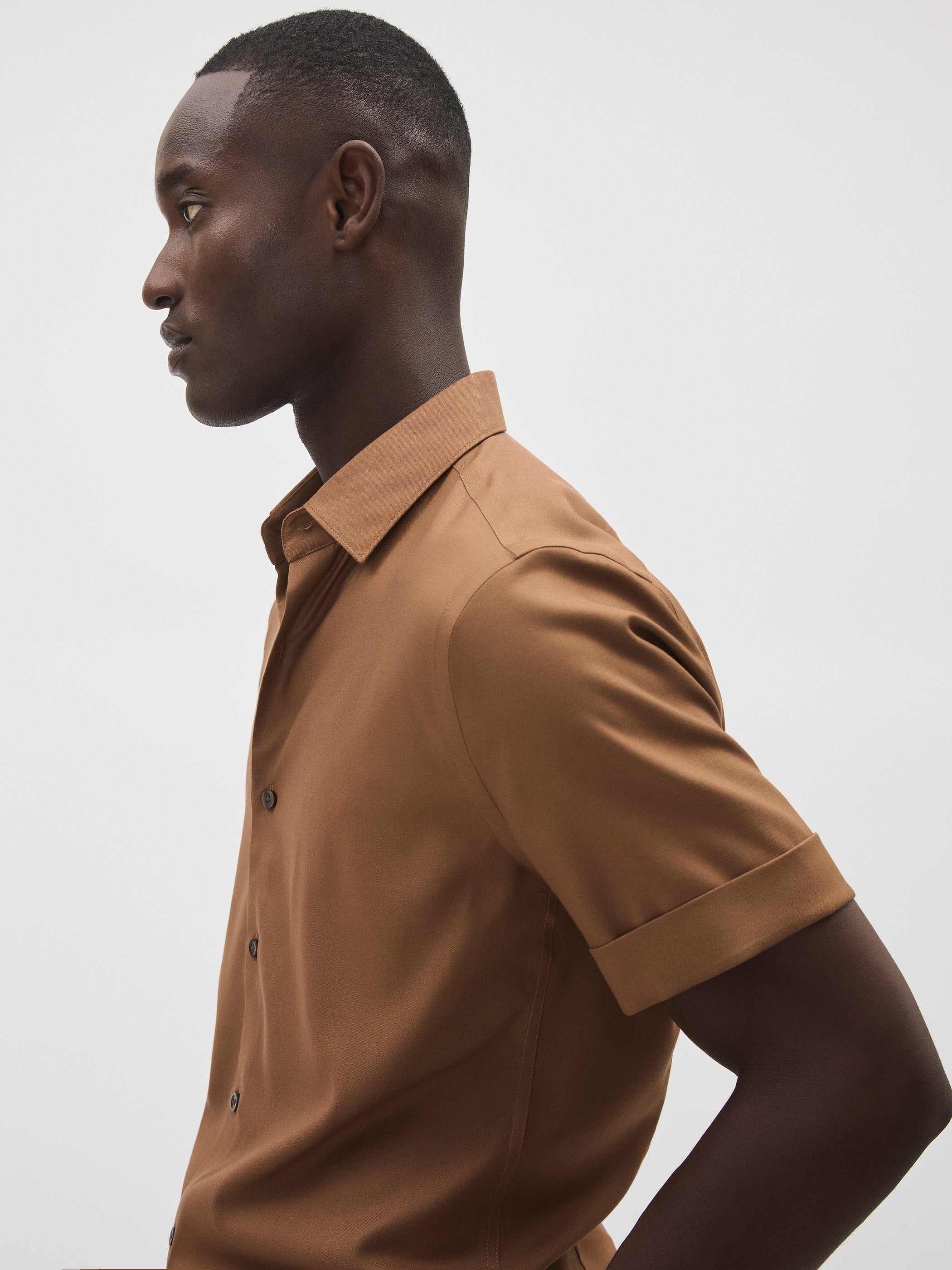 Slim Fit Performance Short Sleeve Shirt rw&co Great Value Deal