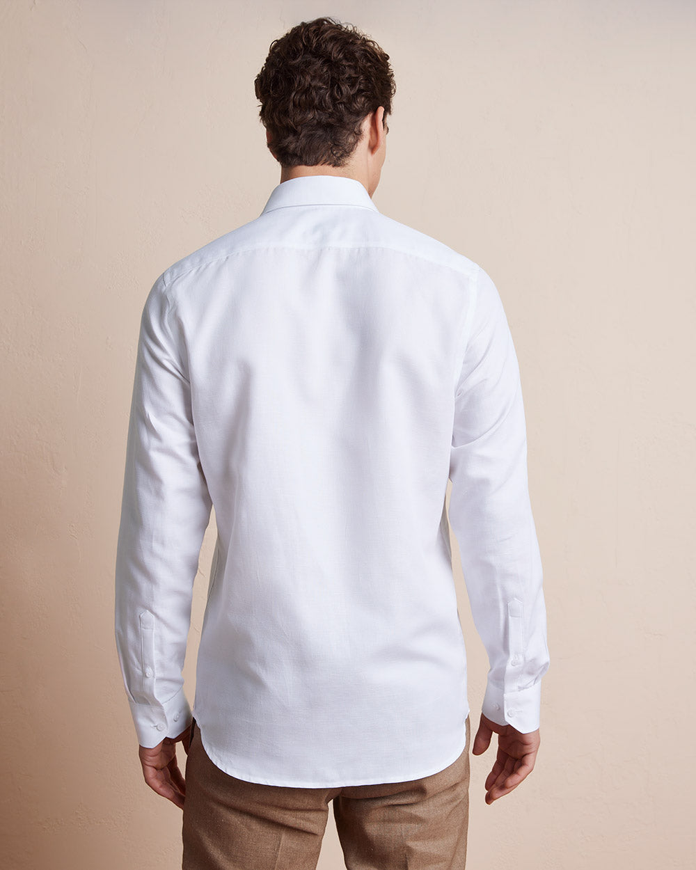 Tailored-Fit Linen Dress Shirt rw&co Great Value Deal