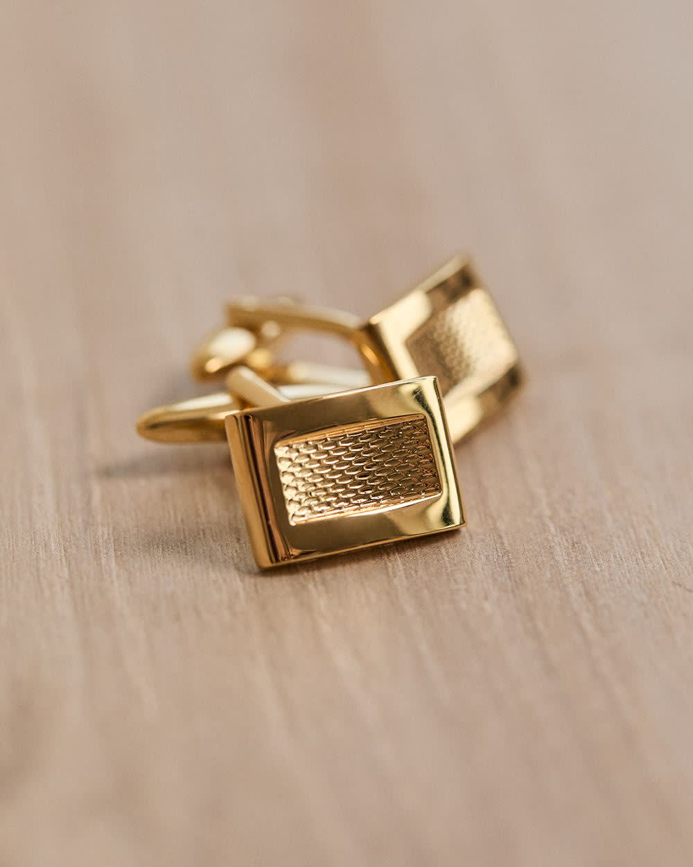 Rectangular Golden Cuff Links rw&co Great Value Deal