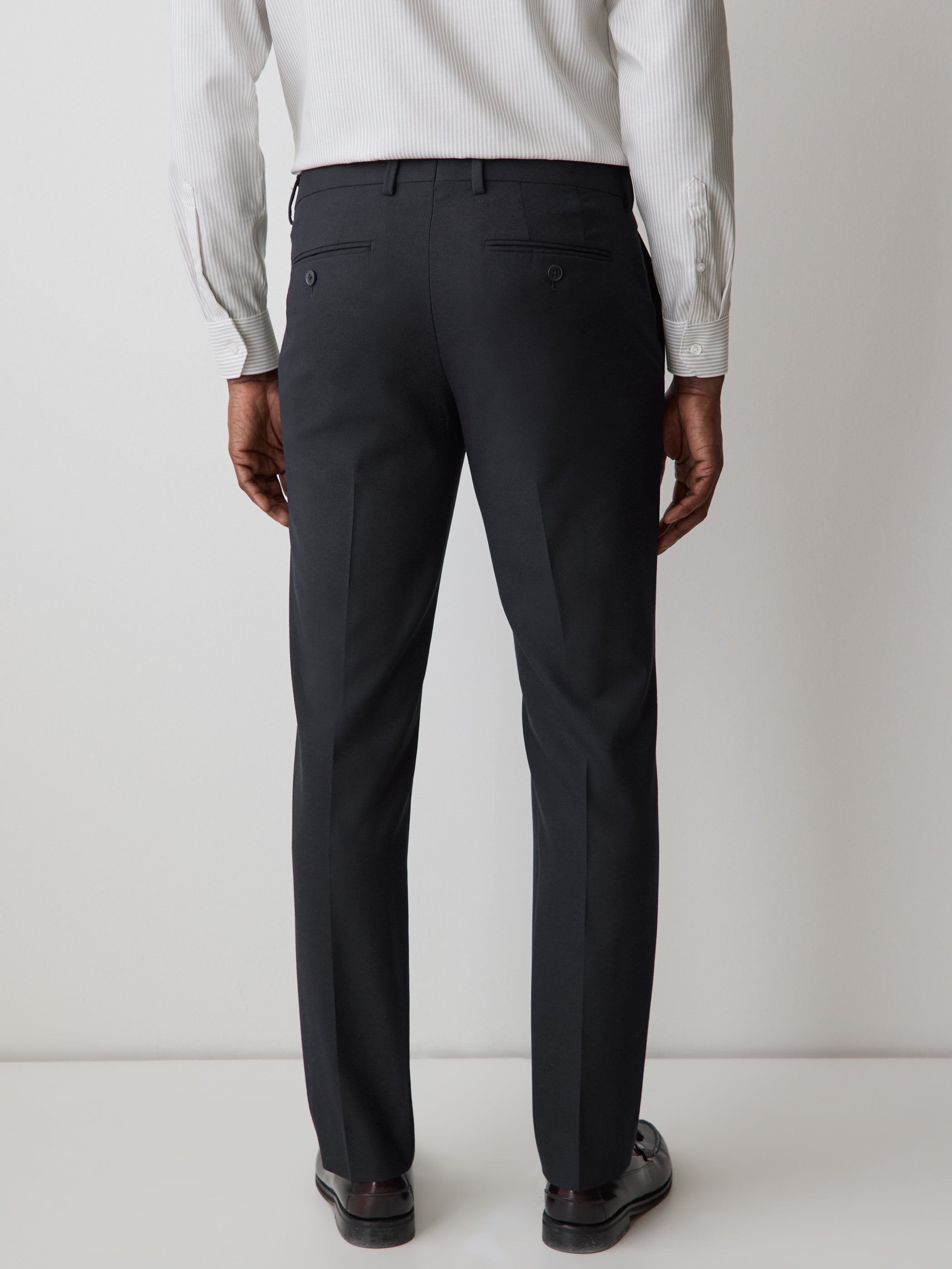 Slim Fit Tech Suit Pant rw&co Great Value Deal