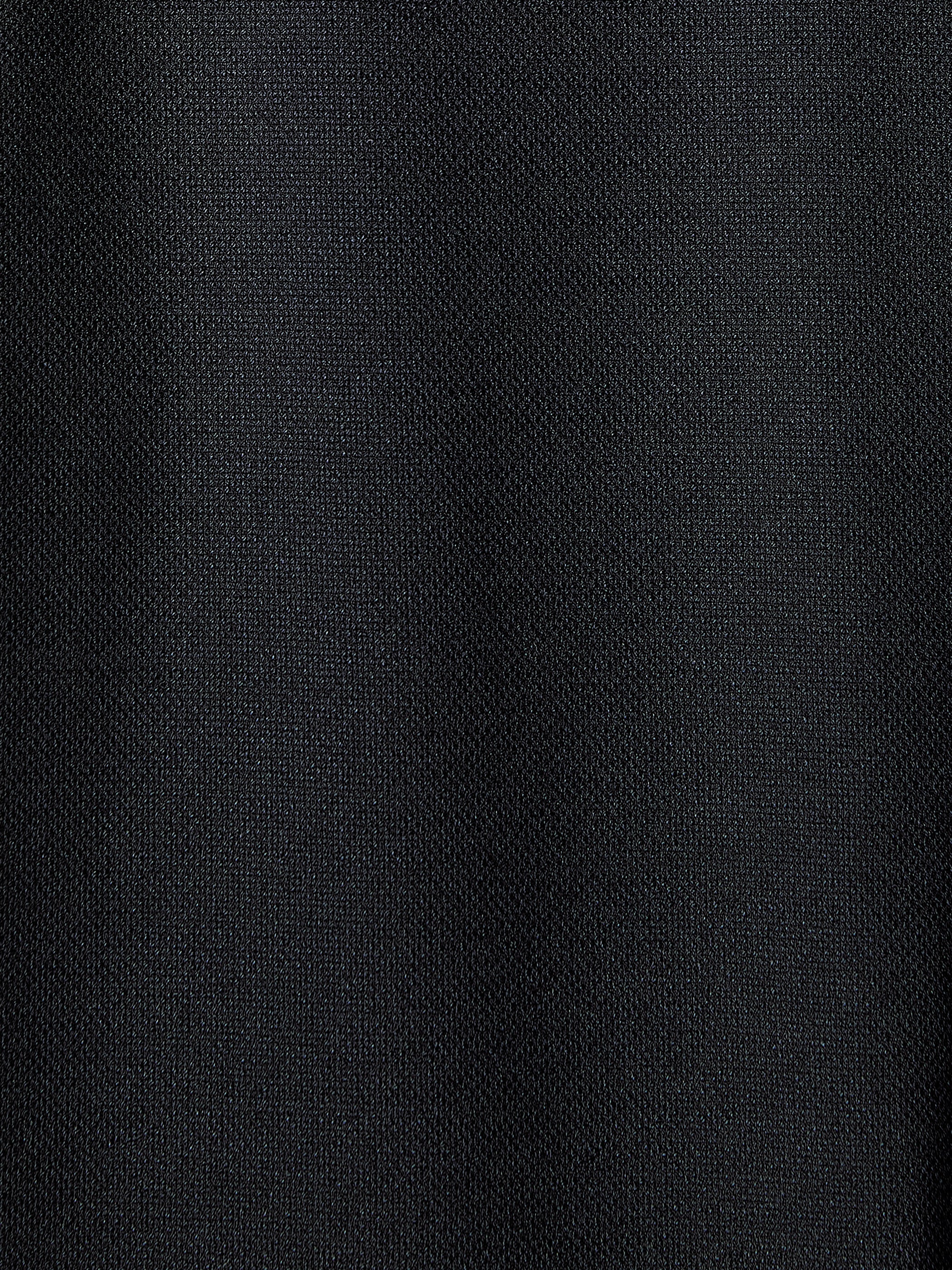 Slim Fit Tech Suit Pant rw&co Great Value Deal