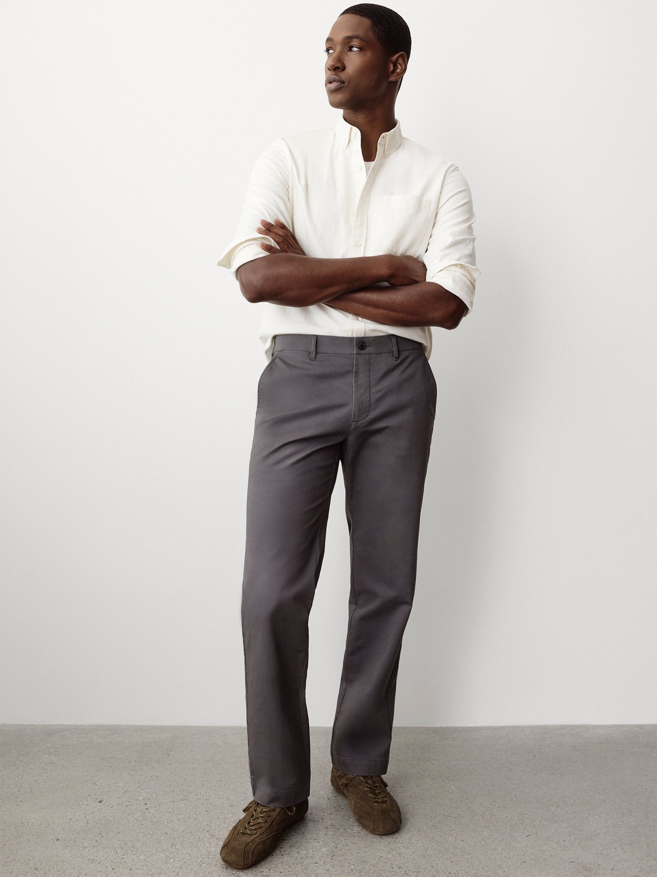 Slim-Fit Super-Stretch Chino Pant rw&co Special Offer