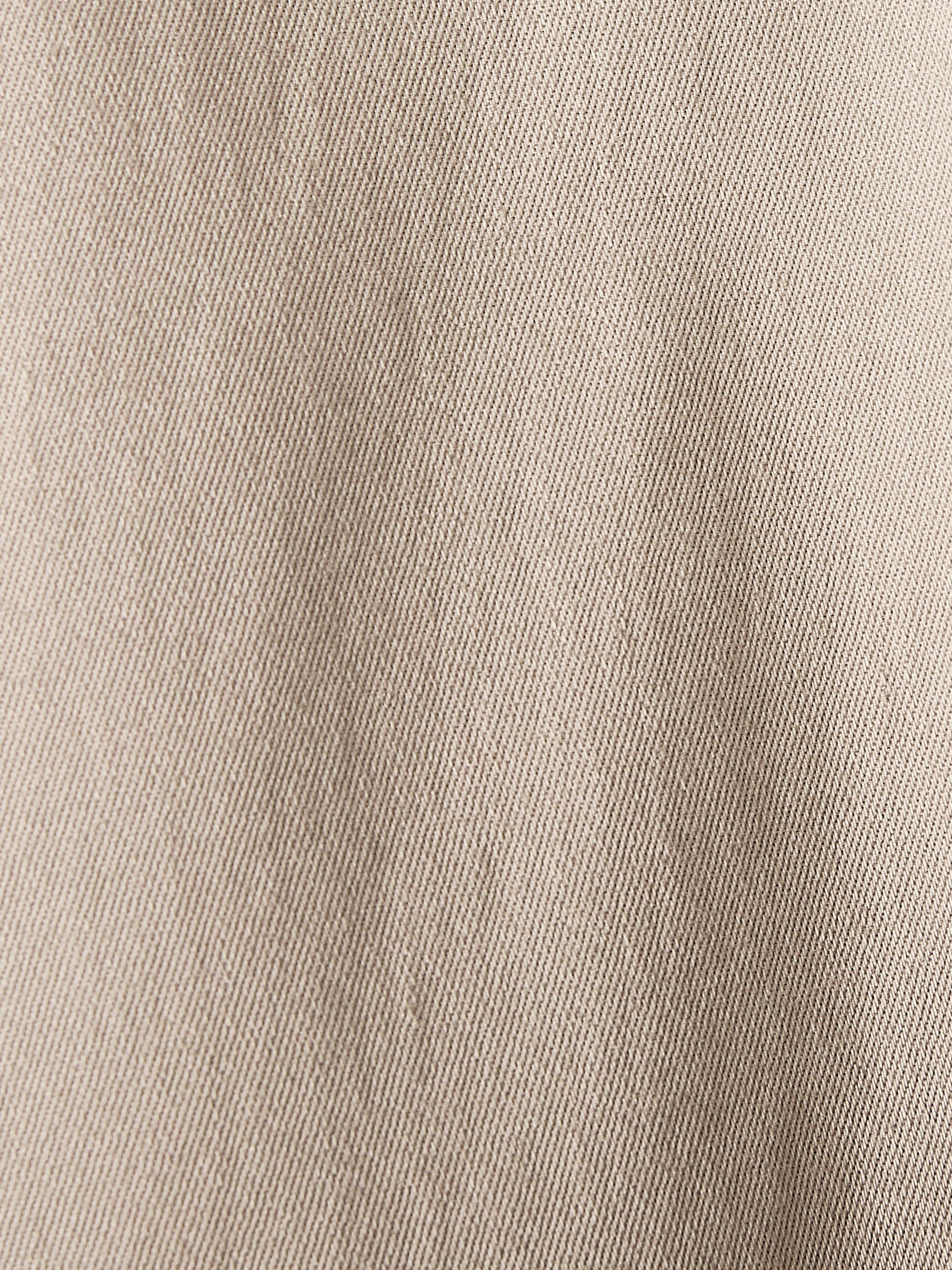 Slim-Fit Super-Stretch Chino Pant rw&co Special Offer
