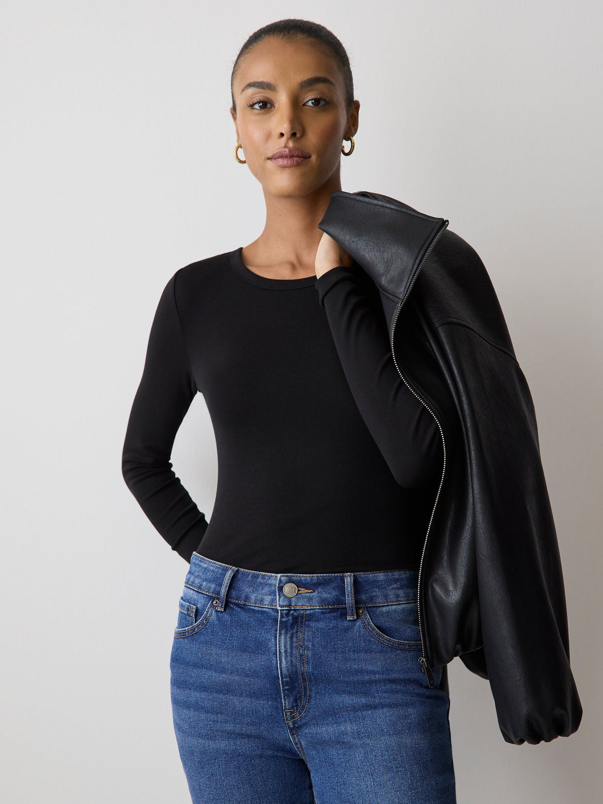 Luxe Knit Long-Sleeve Crew-Neck Fitted Ribbed Tee rw&co Exclusive Sale Price