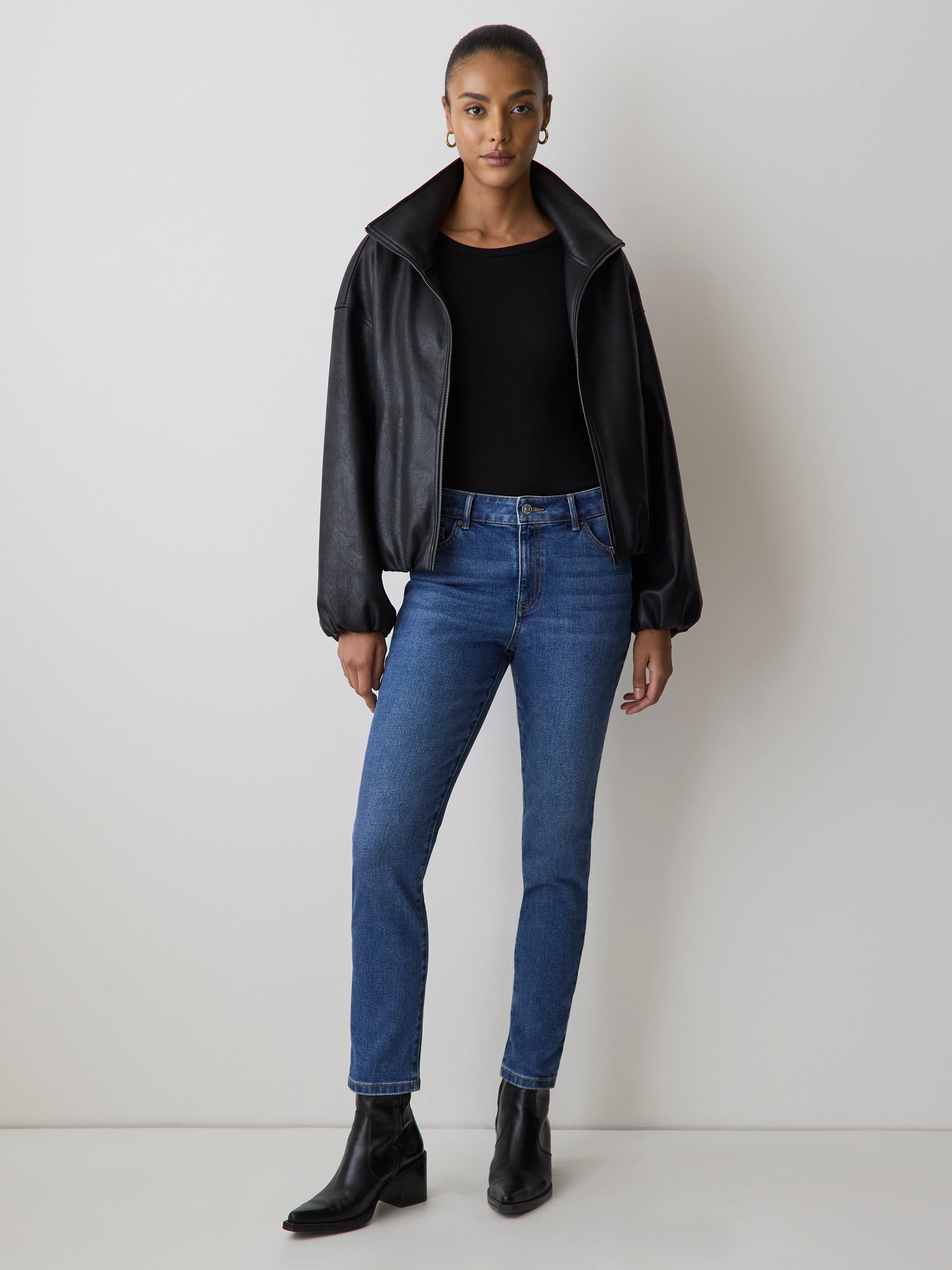 Luxe Knit Long-Sleeve Crew-Neck Fitted Ribbed Tee rw&co Exclusive Sale Price
