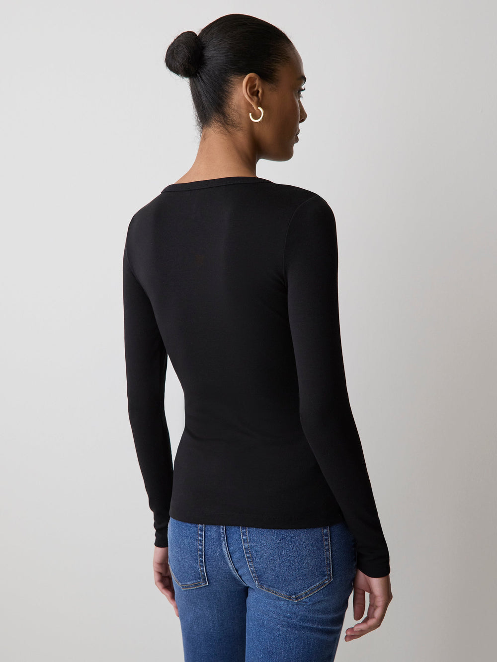Luxe Knit Long-Sleeve Crew-Neck Fitted Ribbed Tee rw&co Exclusive Sale Price
