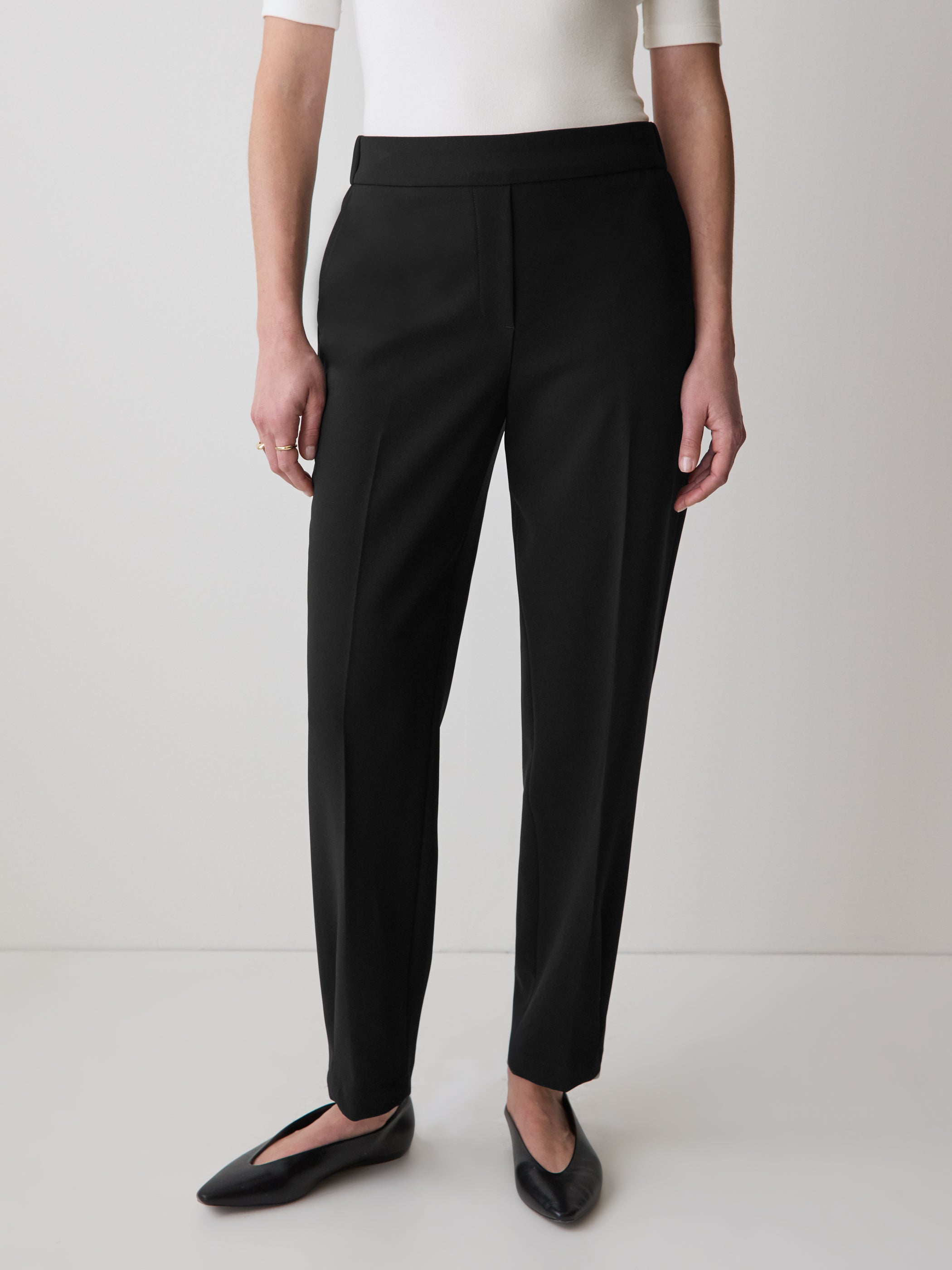 Black Mid-Rise Tapered-Leg Flowy Jogger Pant rw&co Exclusive Sale Price