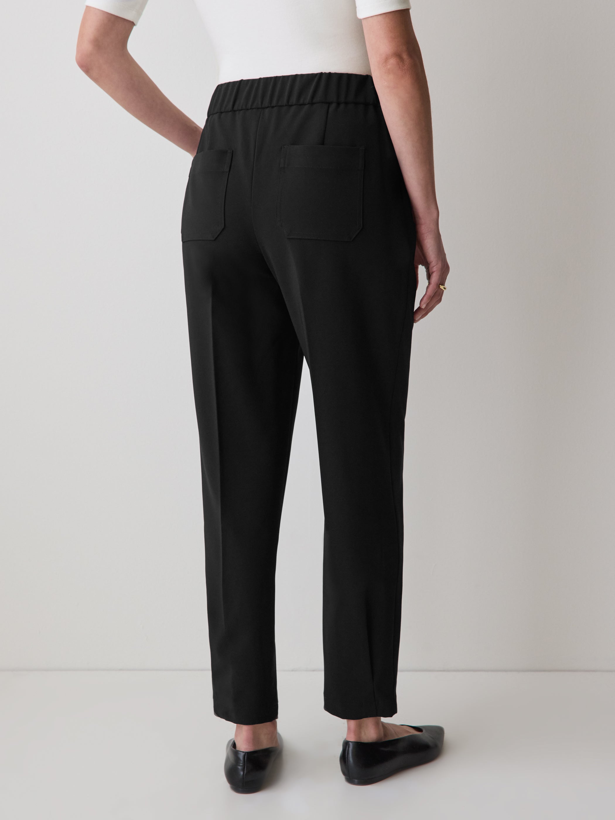 Black Mid-Rise Tapered-Leg Flowy Jogger Pant rw&co Exclusive Sale Price