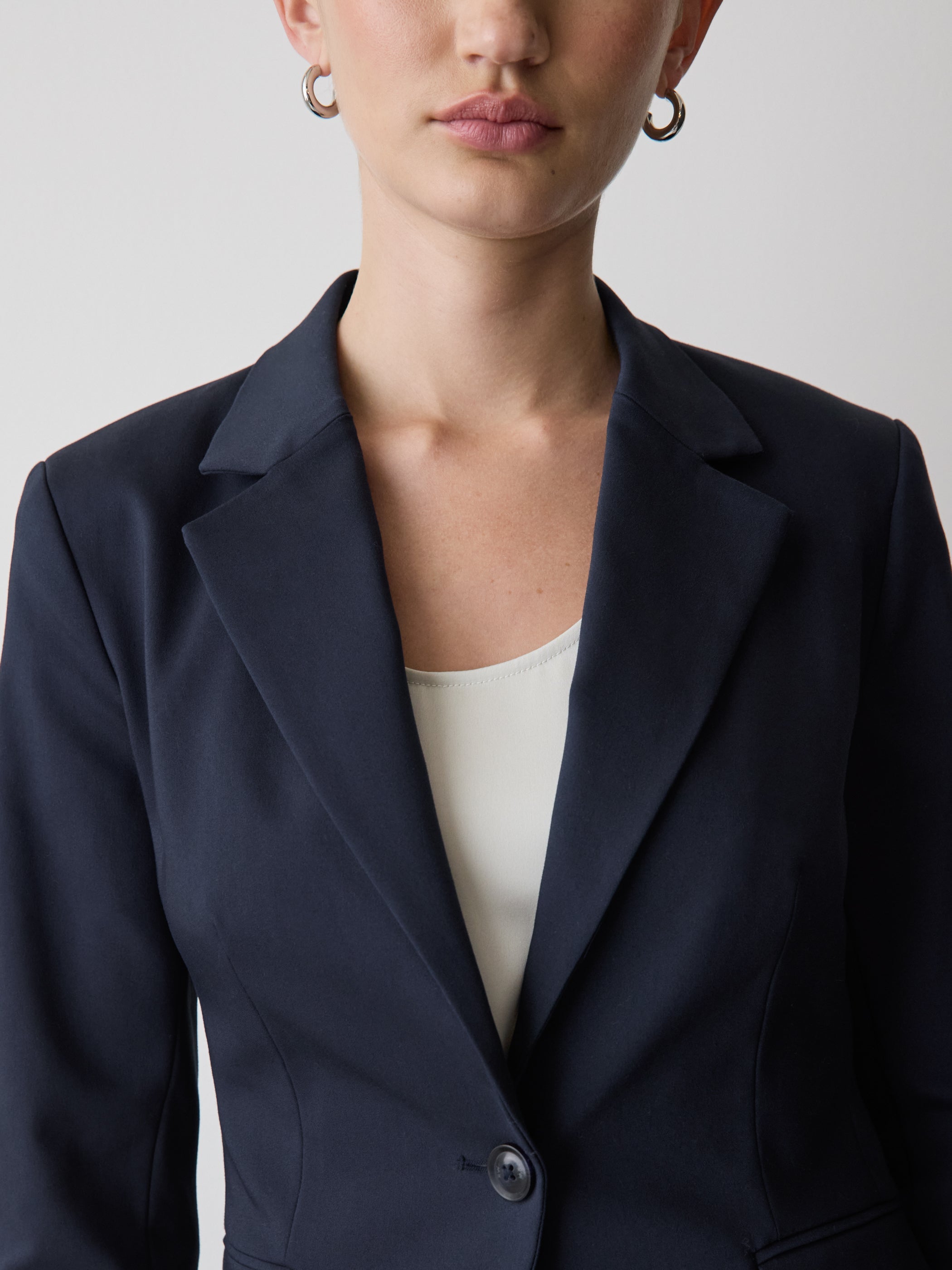 Limitless One-Button Fitted Blazer rw&co Limited Time Discount