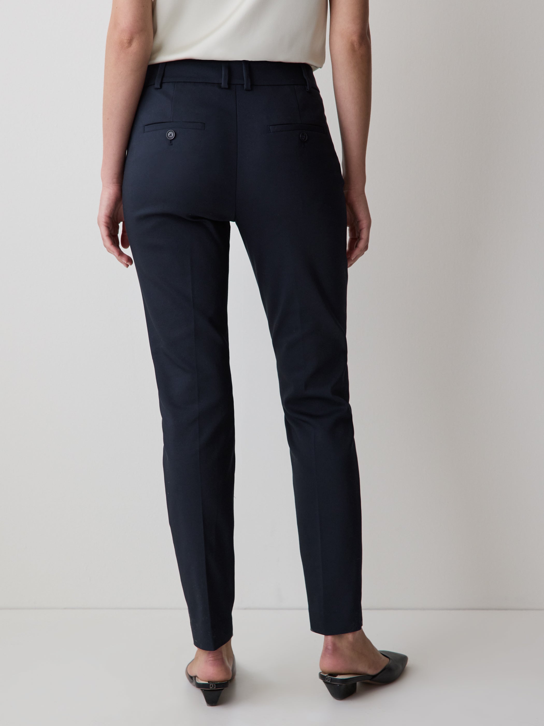 Limitless Mid-Rise Slim-Leg Signature Fit Ankle Pant rw&co Special Offer
