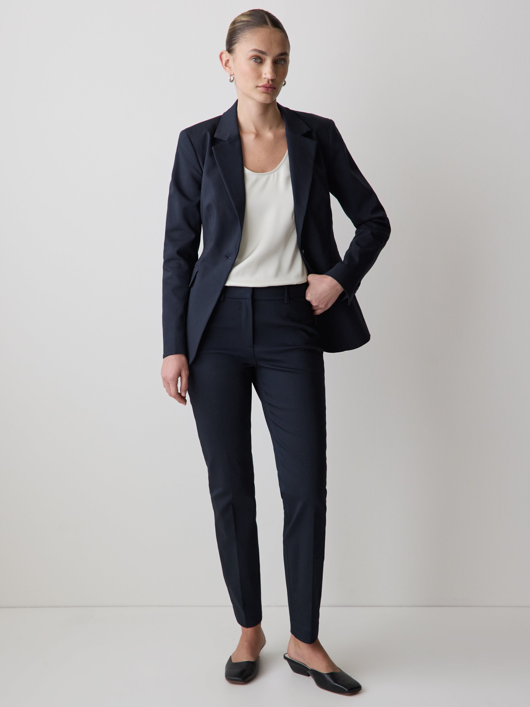 Limitless Mid-Rise Slim-Leg Signature Fit Ankle Pant rw&co Special Offer