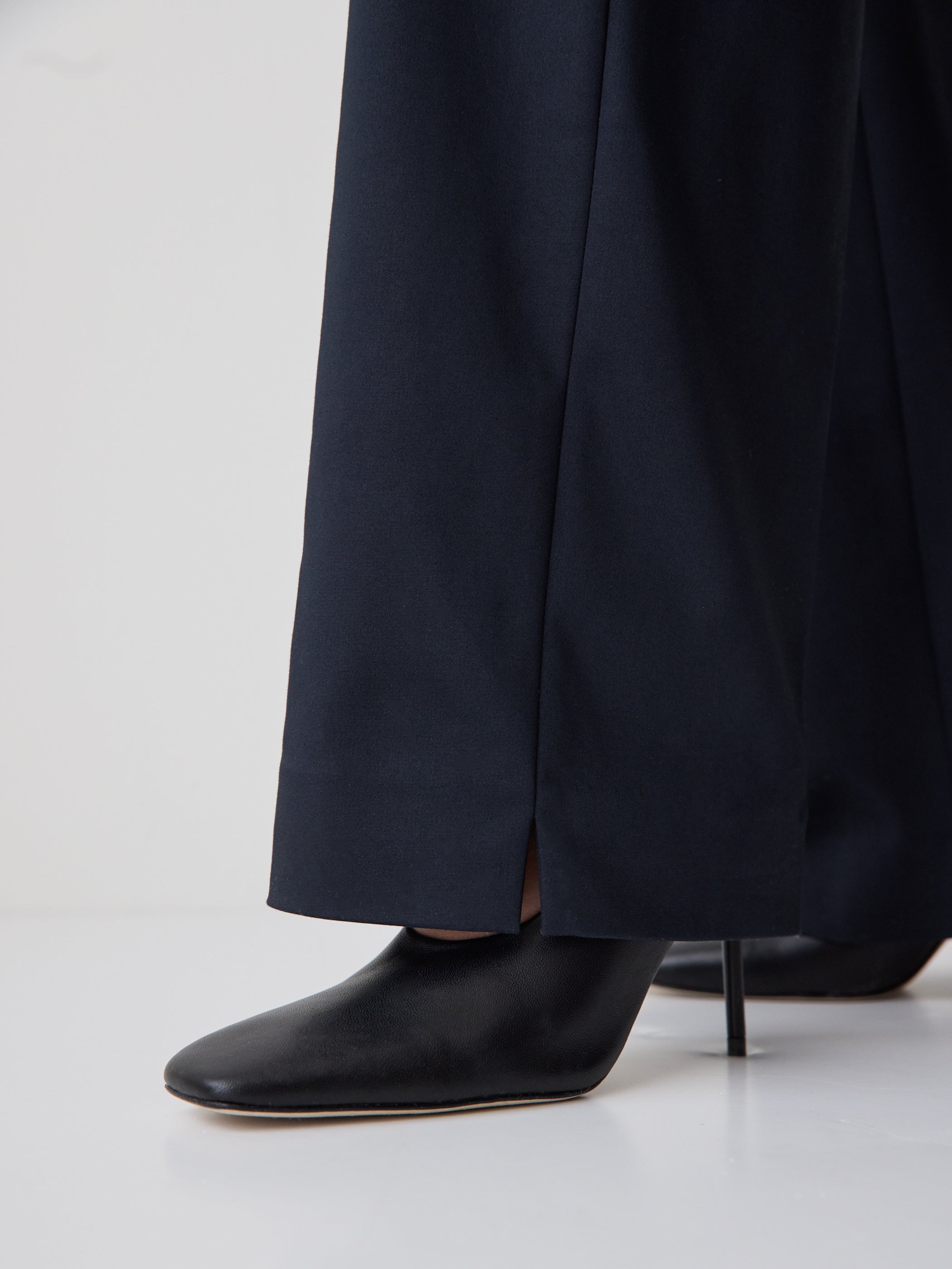 Limitless High-Rise Wide-Leg Signature Fit Pant rw&co Exclusive Sale Price