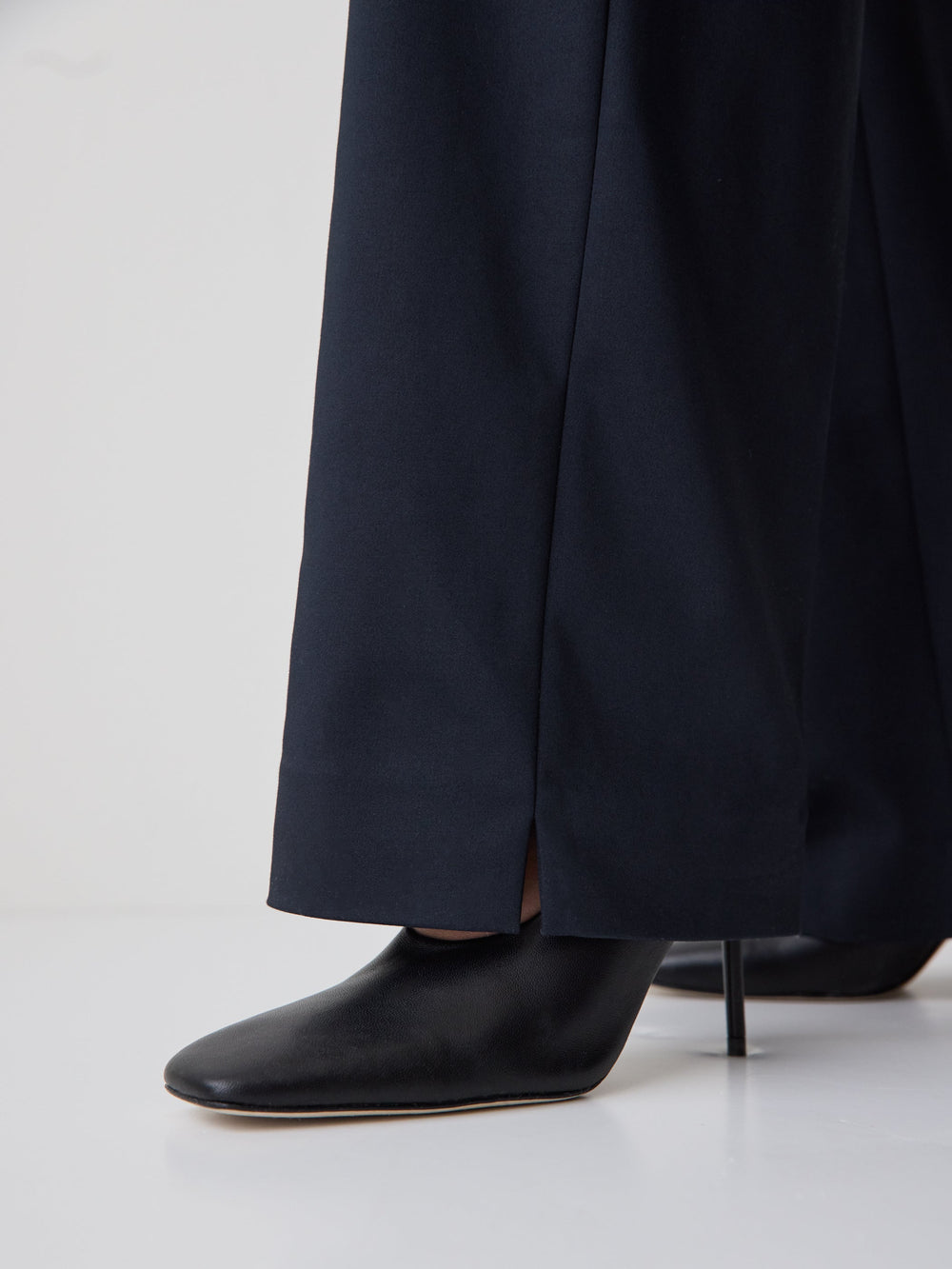 Limitless High-Rise Wide-Leg Signature Fit Pant rw&co Exclusive Sale Price