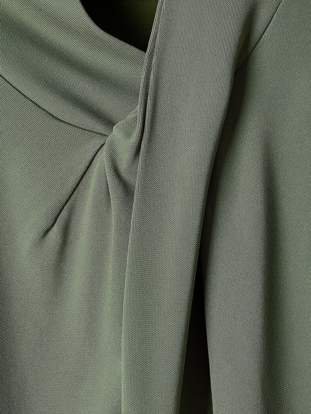 Extended-Sleeve Top with Crossover Draped Mock Neckline rw&co Great Value Deal