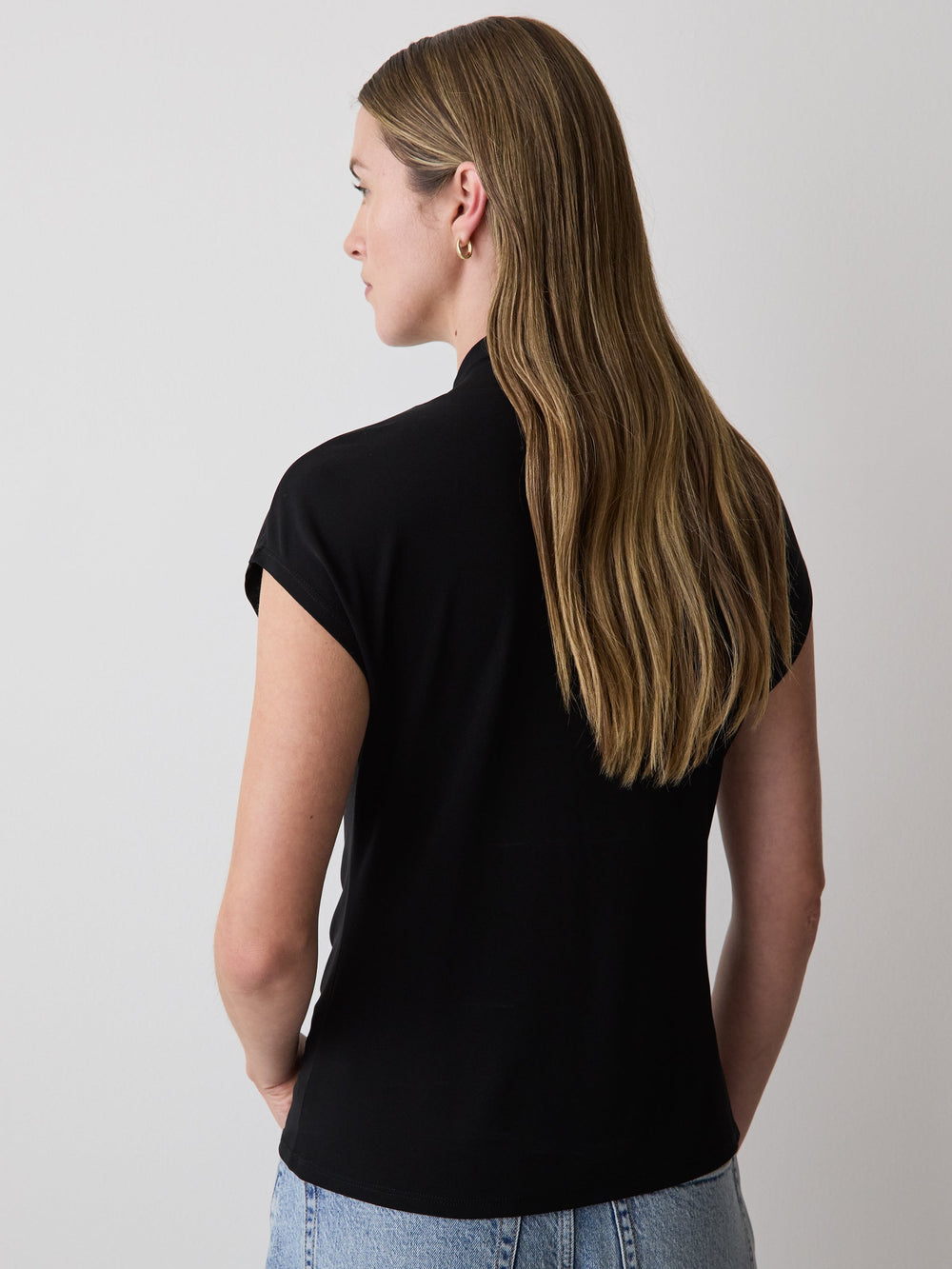 Extended-Sleeve Top with Crossover Draped Mock Neckline rw&co Great Value Deal