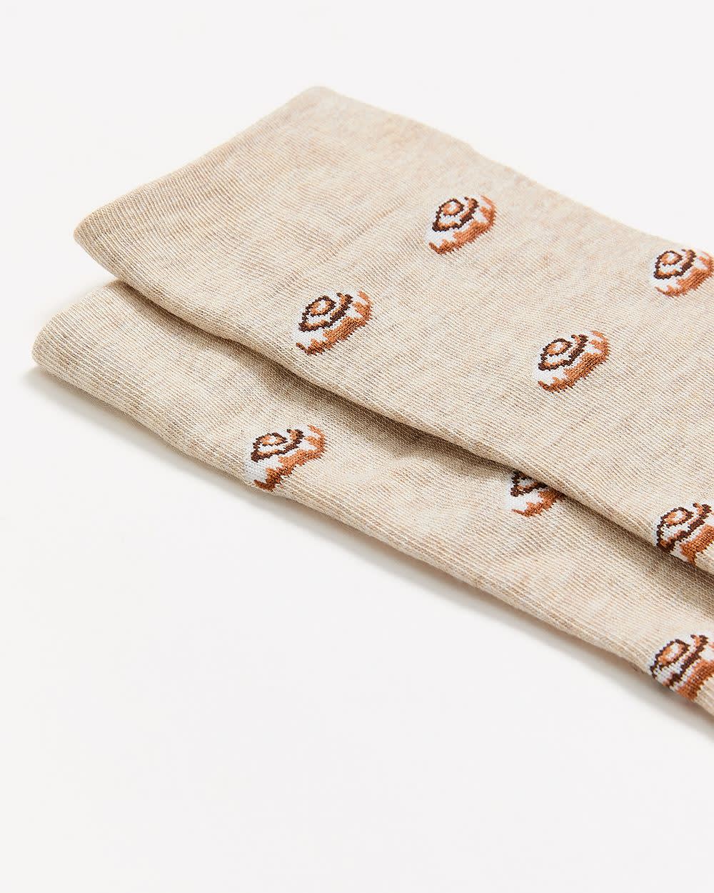 Crew Socks with Cinnamon Rolls rw&co Great Value Deal