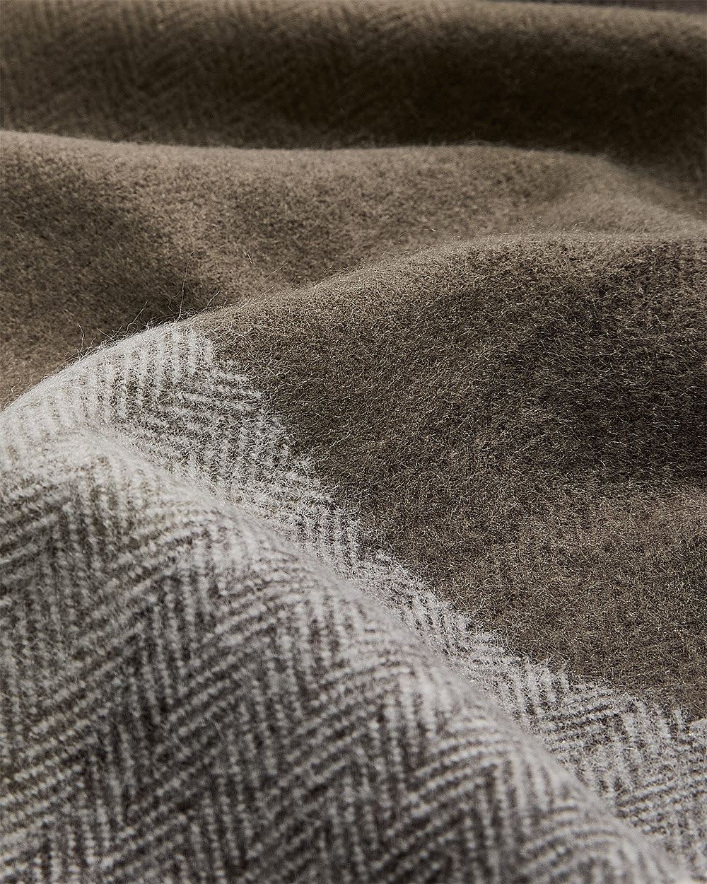 Plaid Scarf with Fringes rw&co Special Promo Price