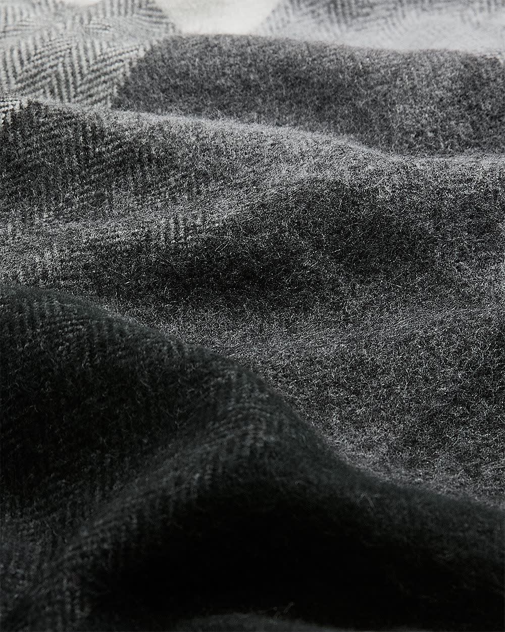 Plaid Scarf with Fringes rw&co Special Promo Price