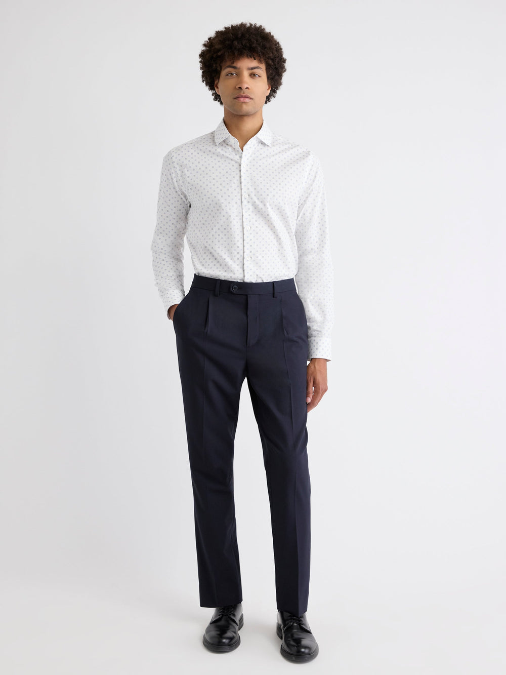 White Tailored-Fit Dress Shirt with Geo Pattern rw&co Special Offer