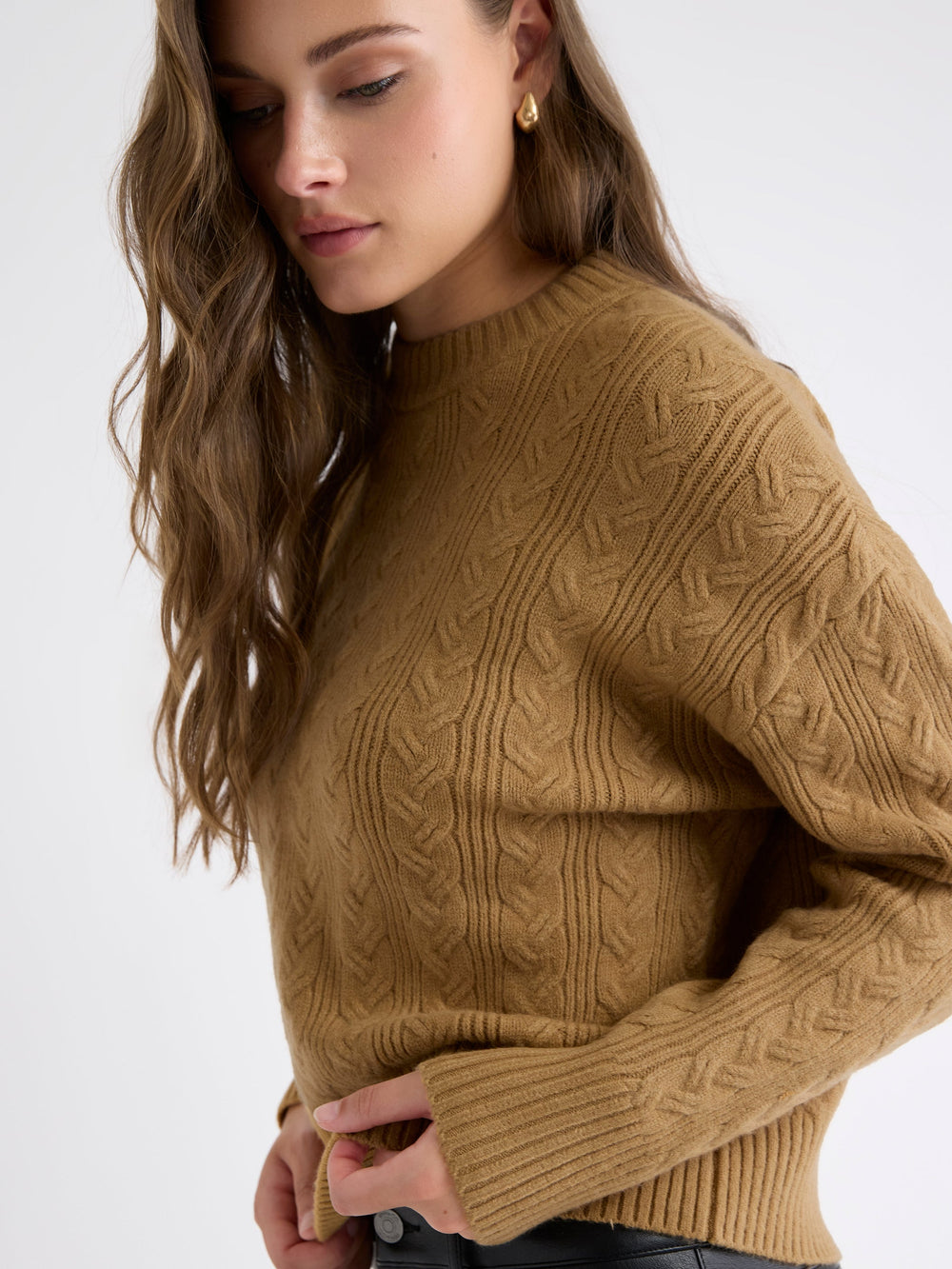 Long-Sleeve Crew-Neck Sweater with Cable Stitches rw&co On Sale