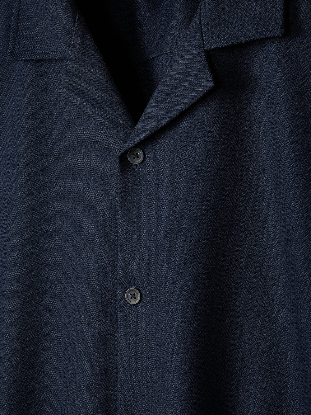 Short-Sleeve Herringbone Shirt with Camp Collar rw&co Exclusive Sale Price