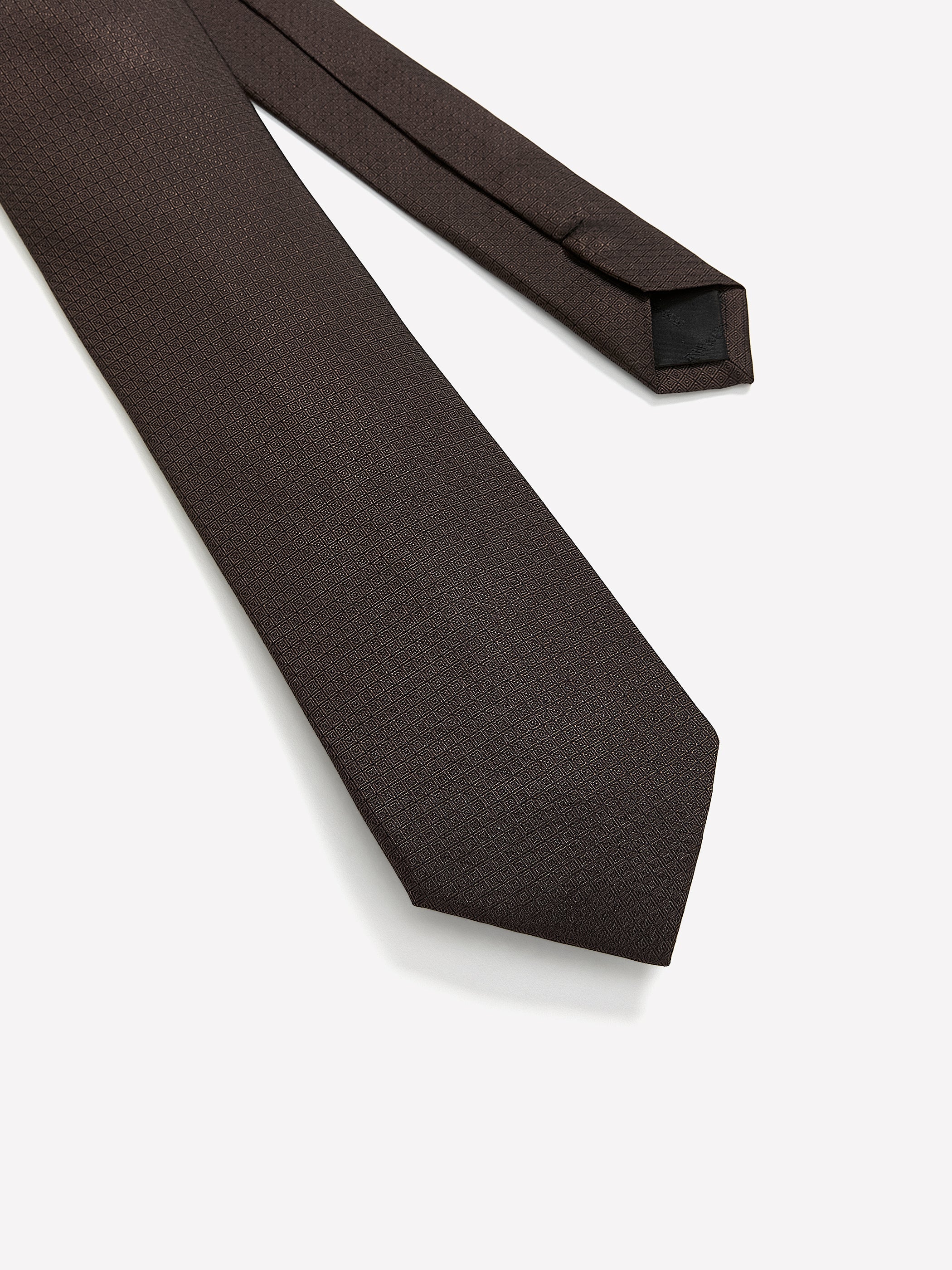 Brown Regular Tie with Geometric Pattern rw&co Special Offer