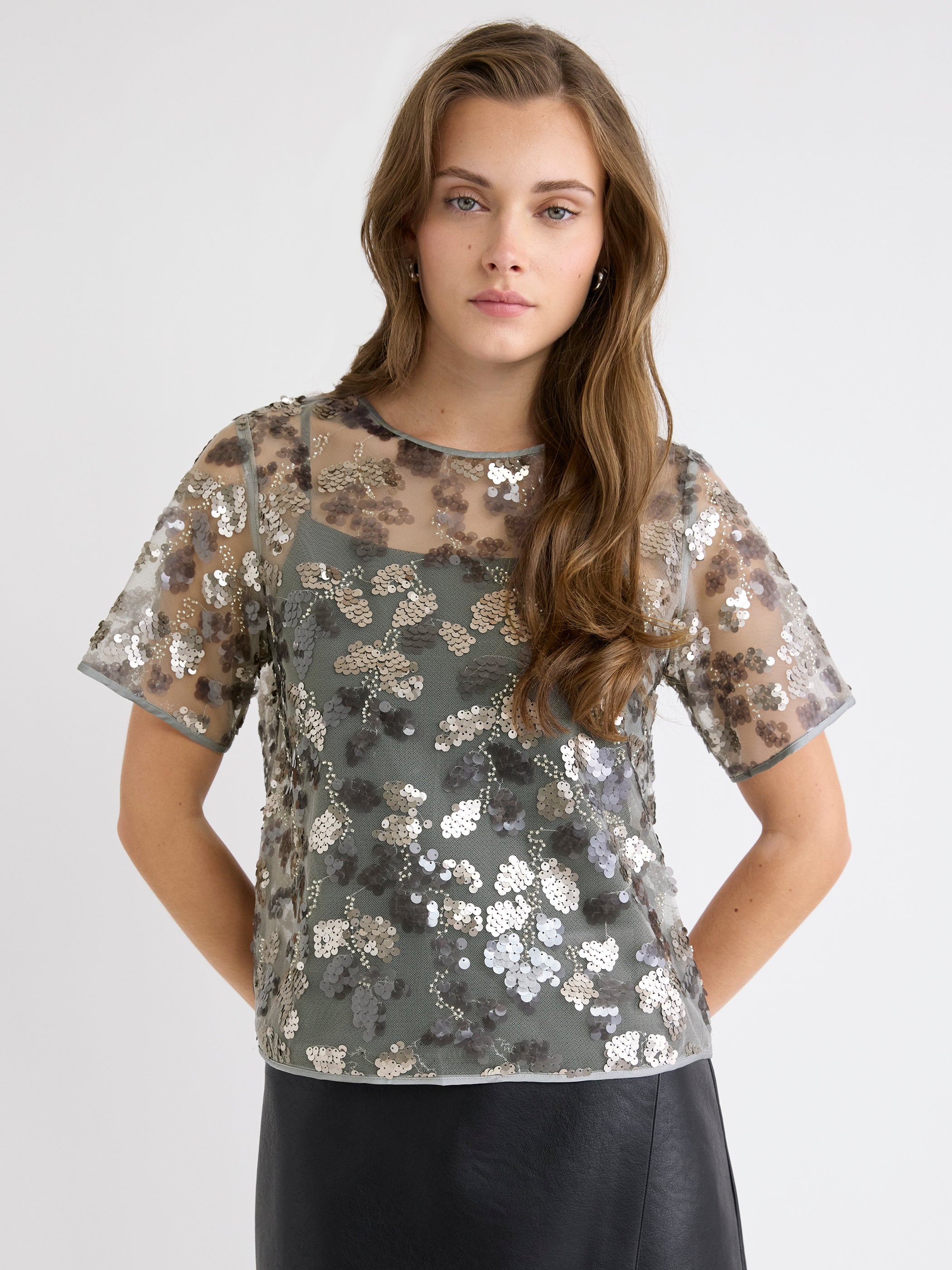 Short-Sleeve Crew-Neck Sequins Popover Blouse rw&co Special Offer