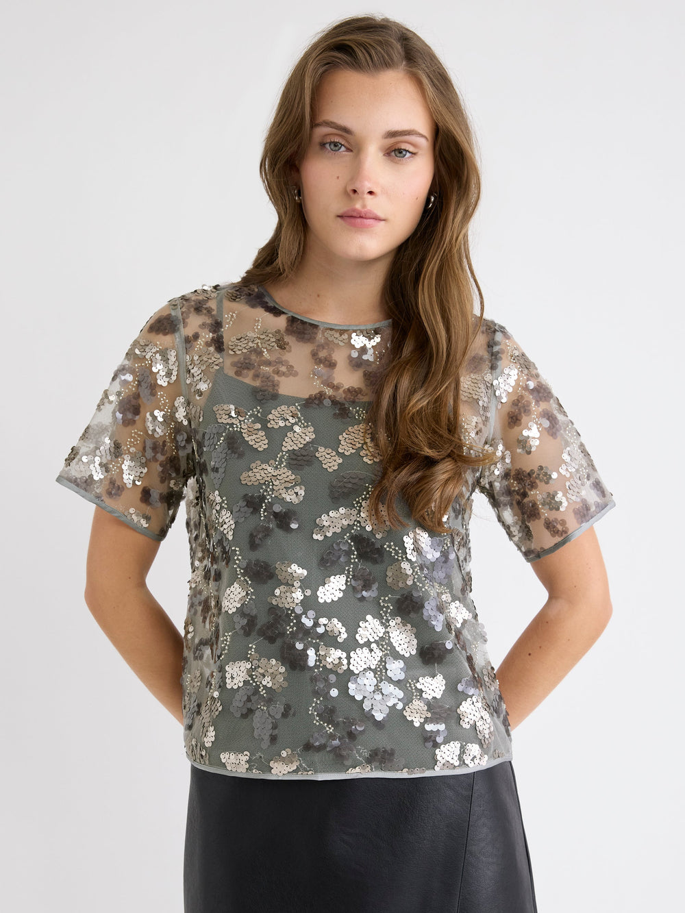 Short-Sleeve Crew-Neck Sequins Popover Blouse rw&co Special Offer