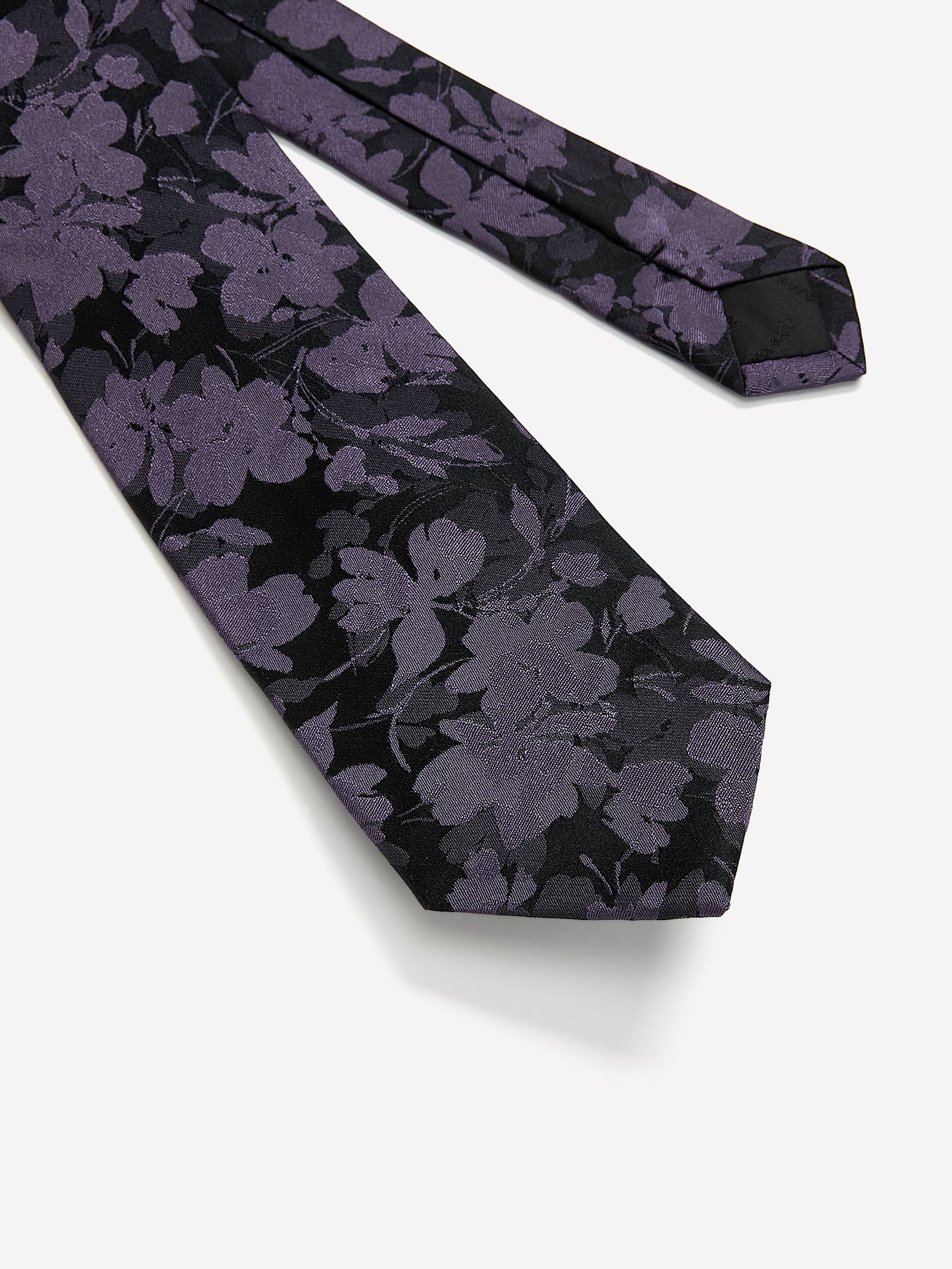 Black Regular Tie with Floral Pattern rw&co Special Offer