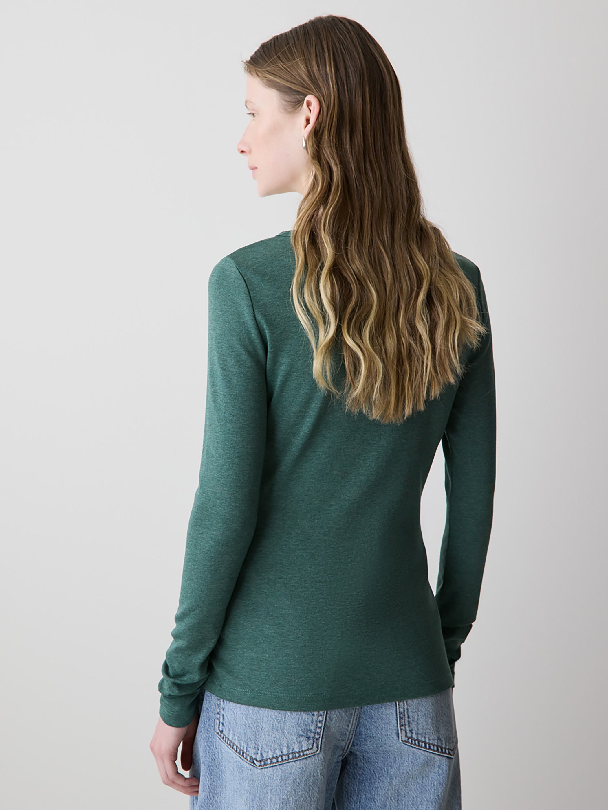 Luxe Knit Long-Sleeve Crew-Neck Fitted Ribbed Tee rw&co Special Offer