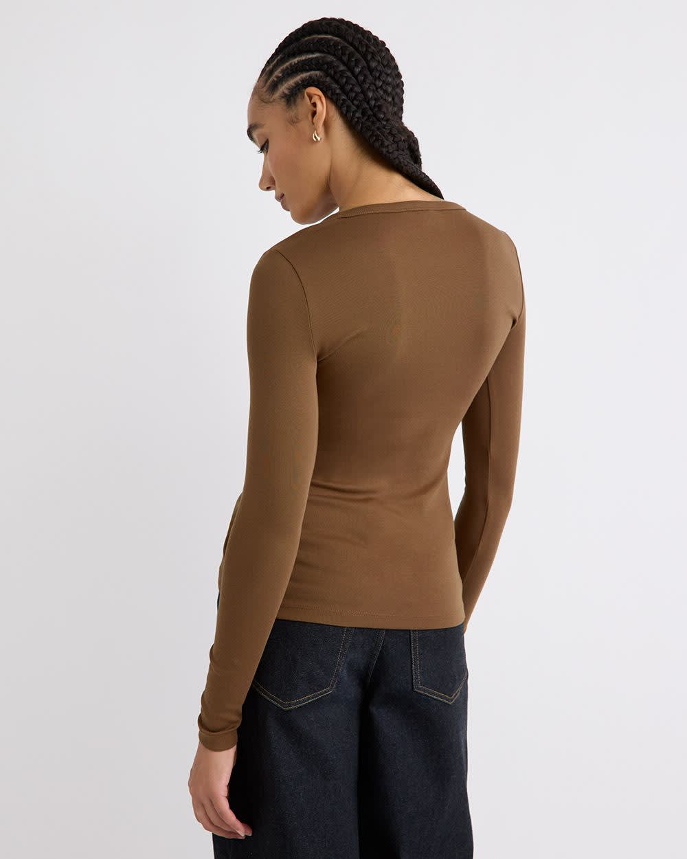 Luxe Knit Long-Sleeve Crew-Neck Fitted Ribbed Tee rw&co Special Offer