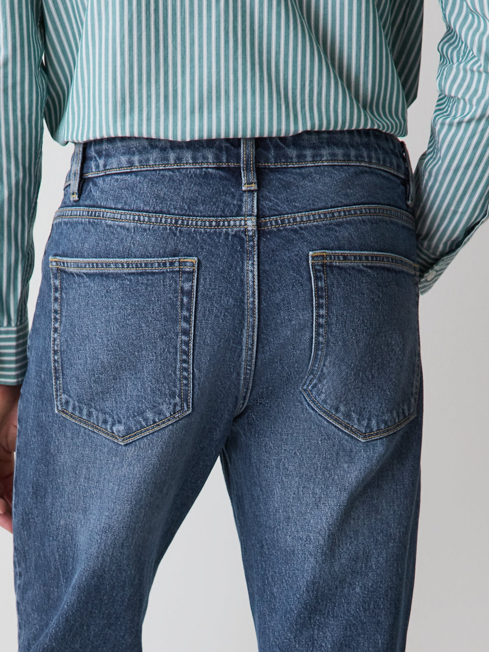 Slim Fit Medium-Wash Jeans rw&co On Sale