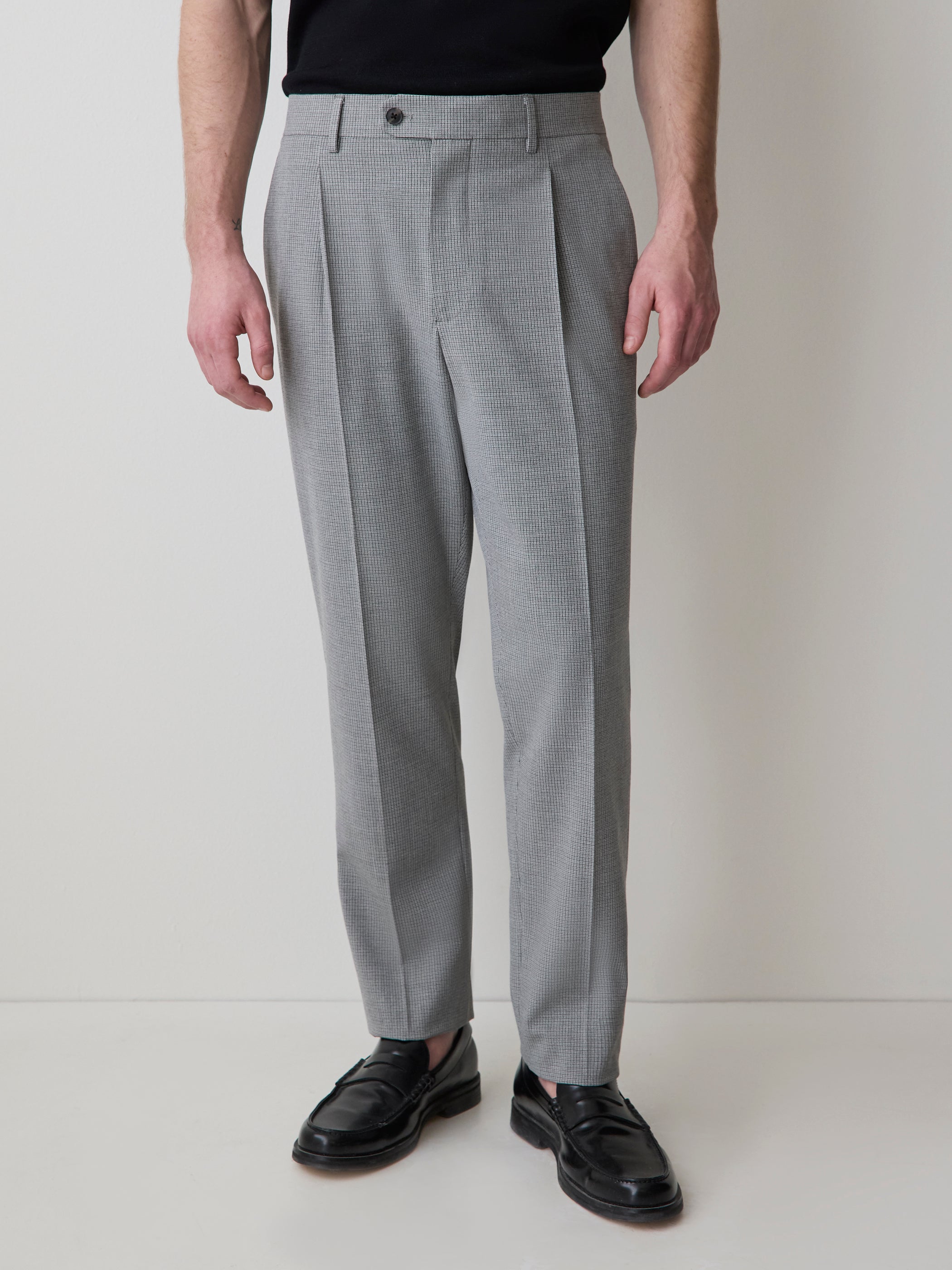 Tapered-Leg Pleated Dress Pant rw&co On Sale