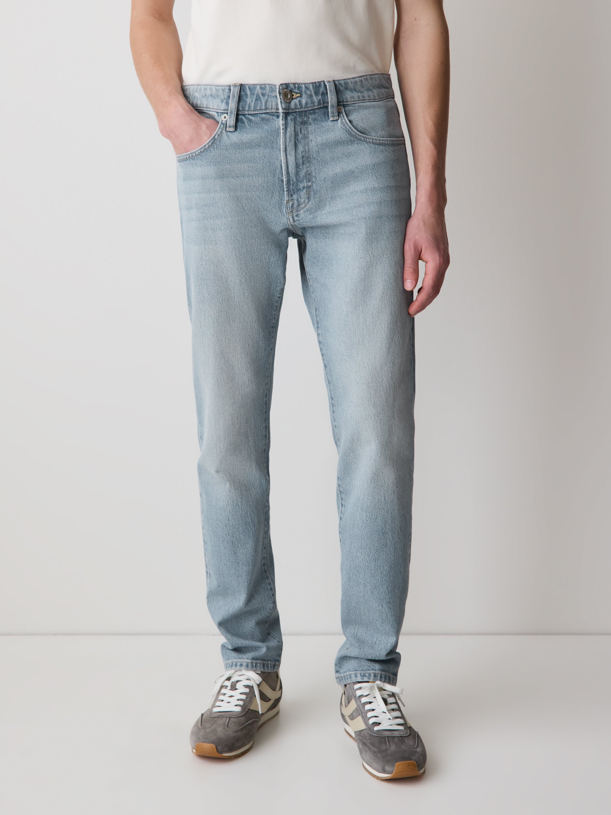 Slim Fit Light-Wash Jeans rw&co Limited Time Discount