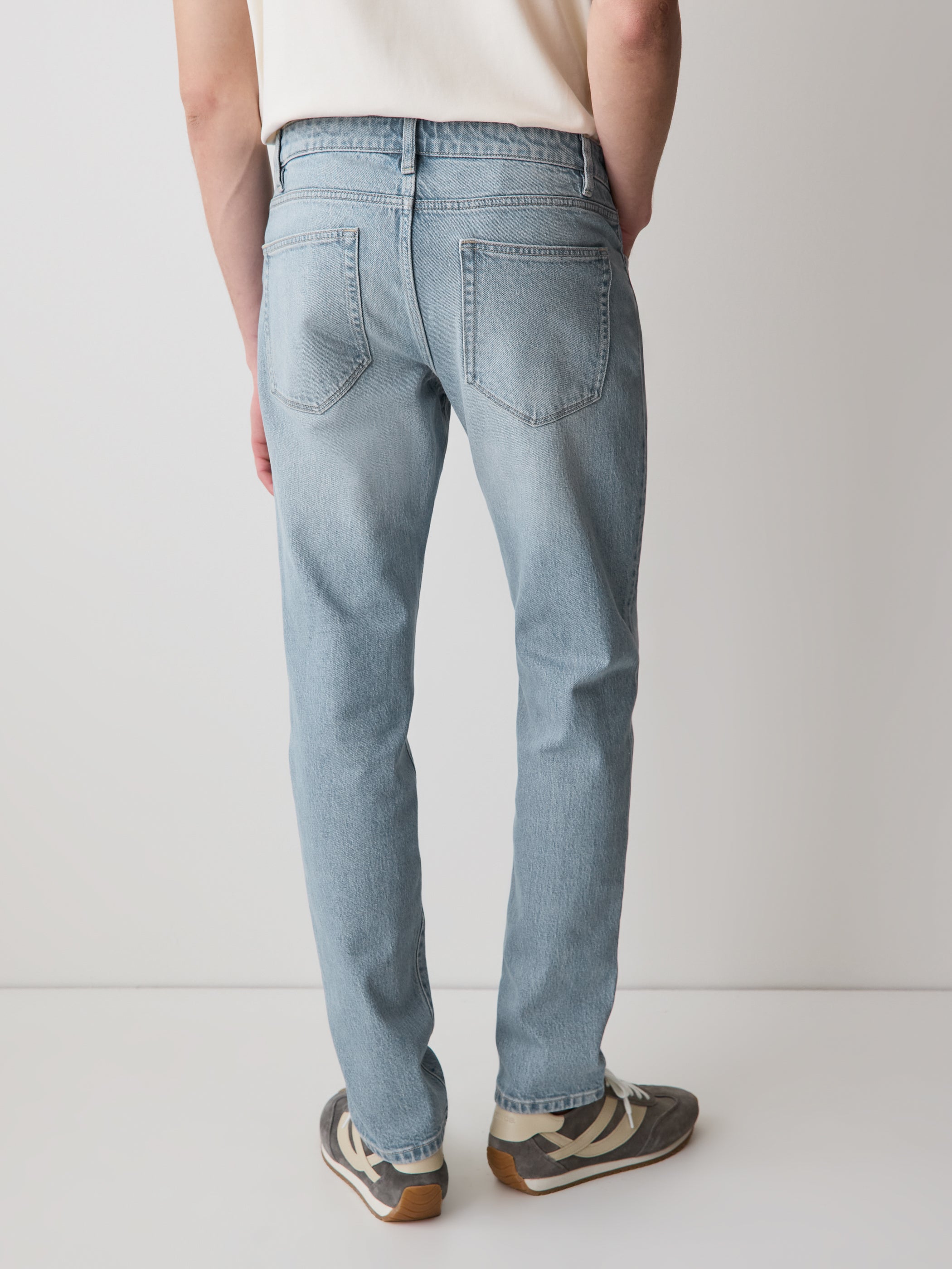 Slim Fit Light-Wash Jeans rw&co Limited Time Discount