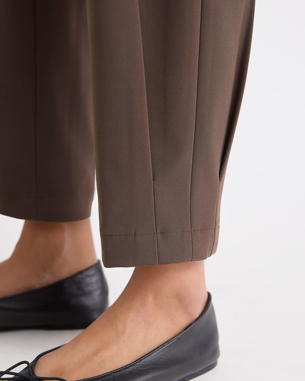 Mid-Rise Tapered-Leg Flowy Jogger Pant rw&co Limited Time Discount