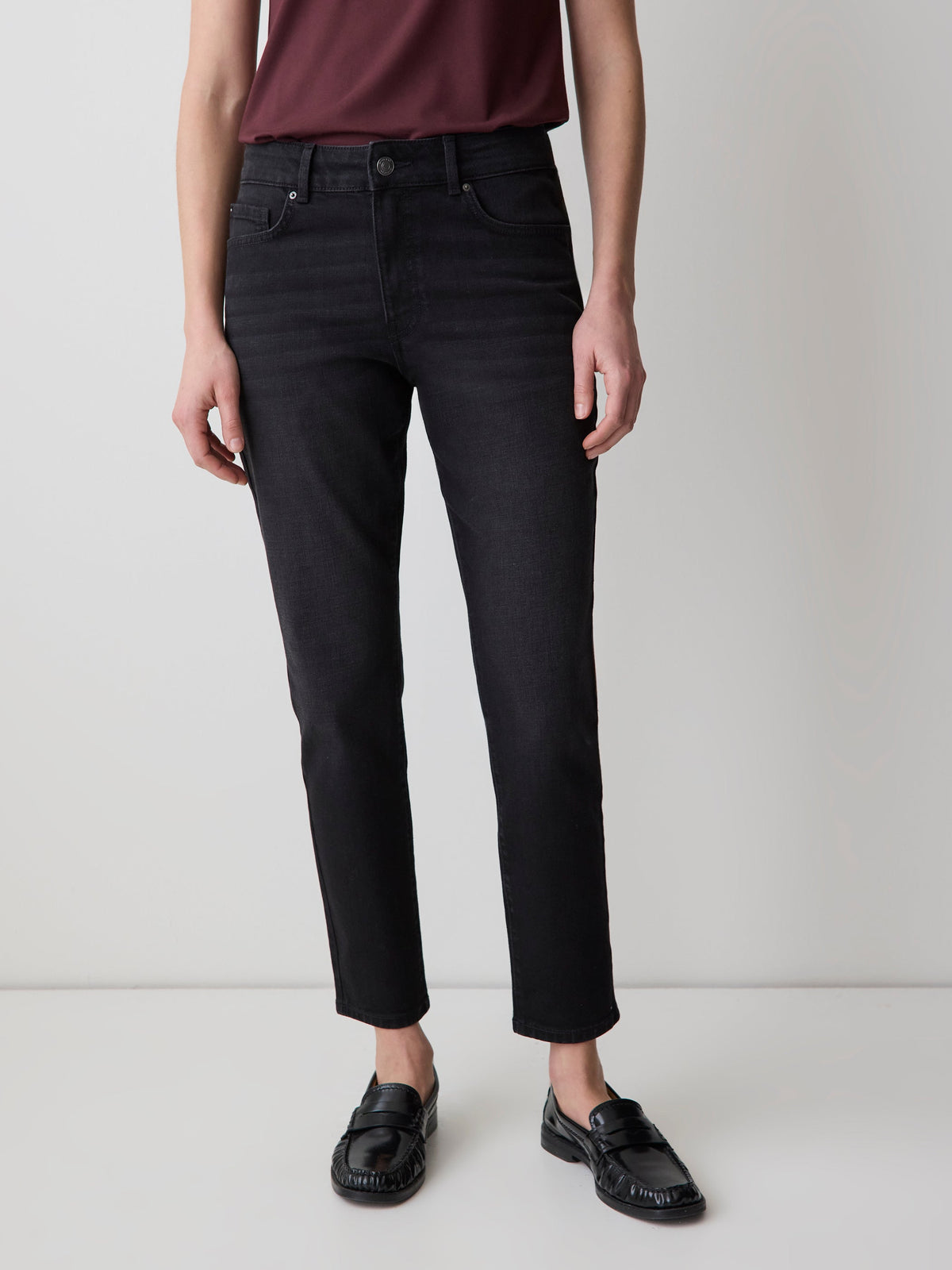 Grey Mid-Rise Skinny Jeans rw&co Great Value Deal