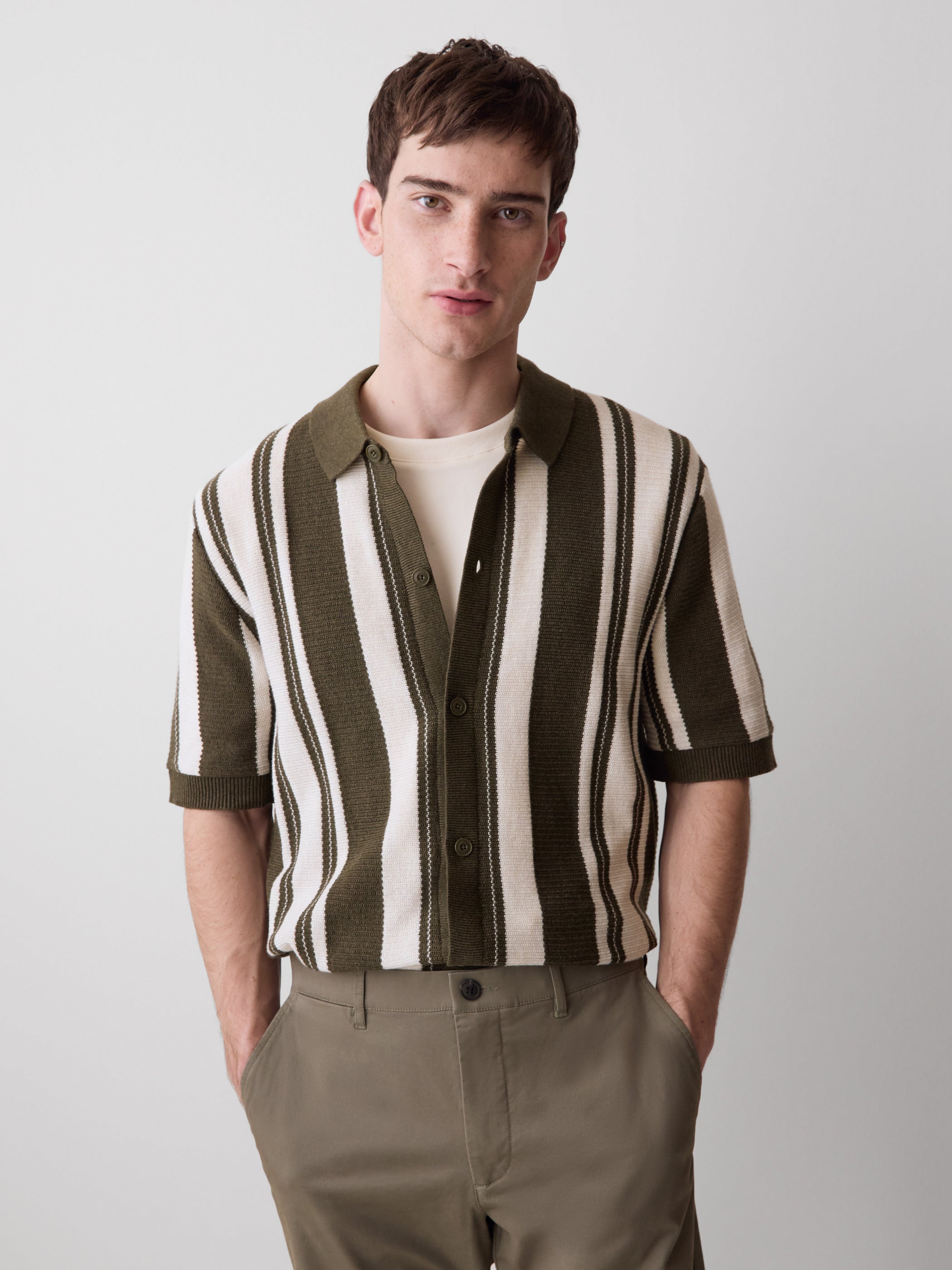 Short-Sleeve Shirt Sweater with Vertical Stripes rw&co Great Value Deal