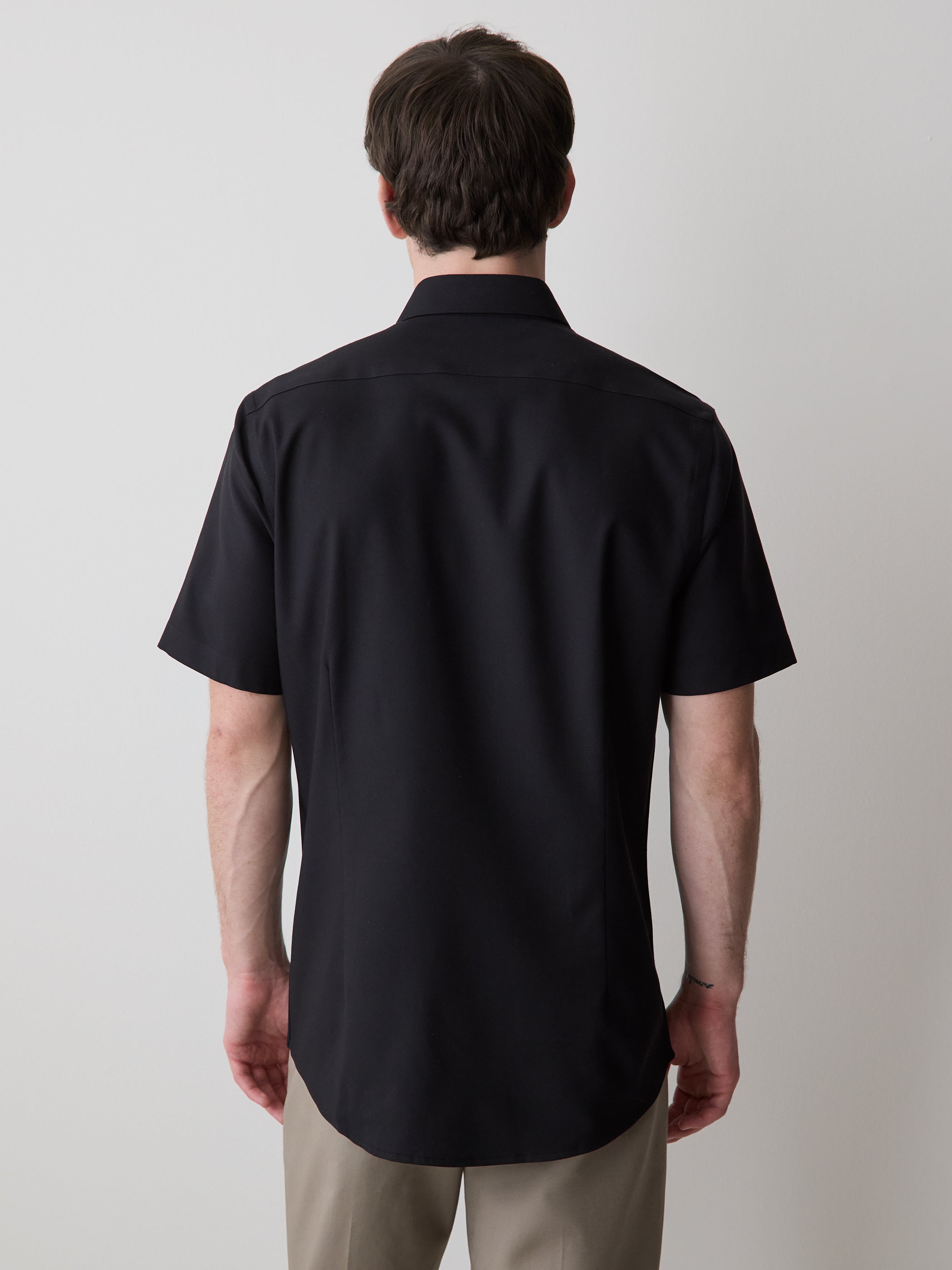 Short-Sleeve Slim Fit Knit-Like Dress Shirt rw&co Special Promo Price